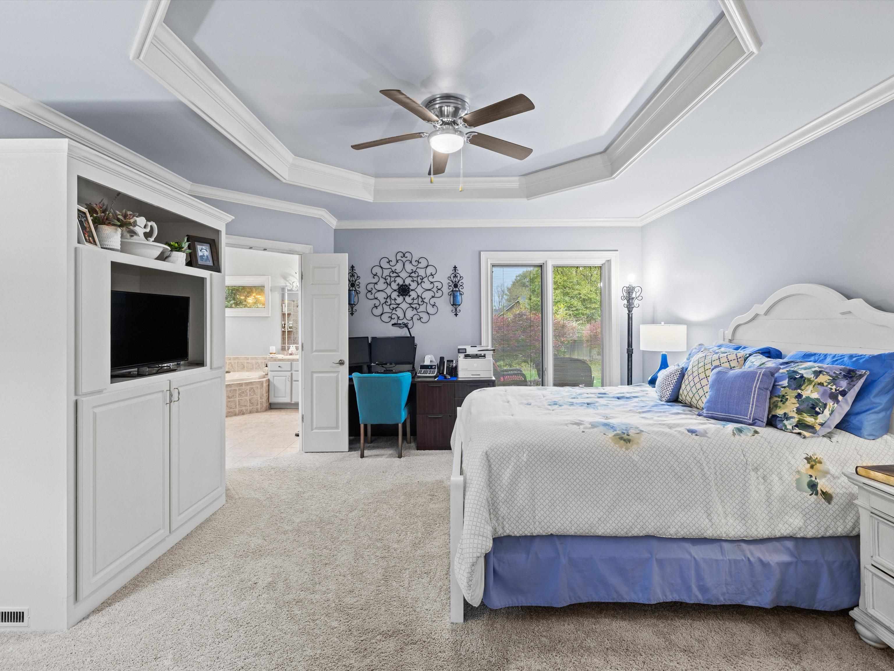 4206 Saddlebrooke Trail, Owensboro, Kentucky 42303, 3 Bedrooms Bedrooms, ,2 BathroomsBathrooms,Single Family Residence,For Sale,Saddlebrooke Trail,91096