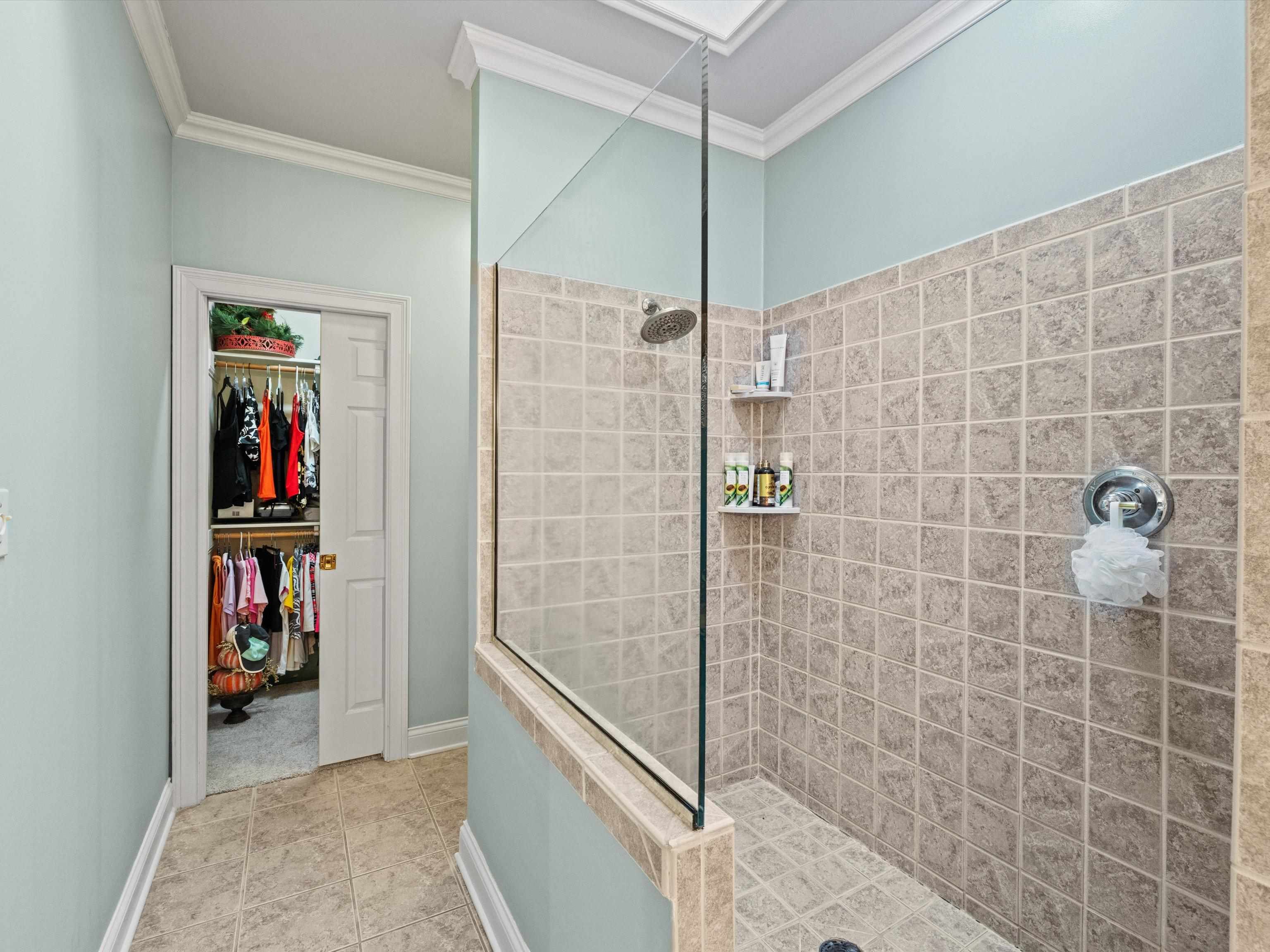 4206 Saddlebrooke Trail, Owensboro, Kentucky 42303, 3 Bedrooms Bedrooms, ,2 BathroomsBathrooms,Single Family Residence,For Sale,Saddlebrooke Trail,91096