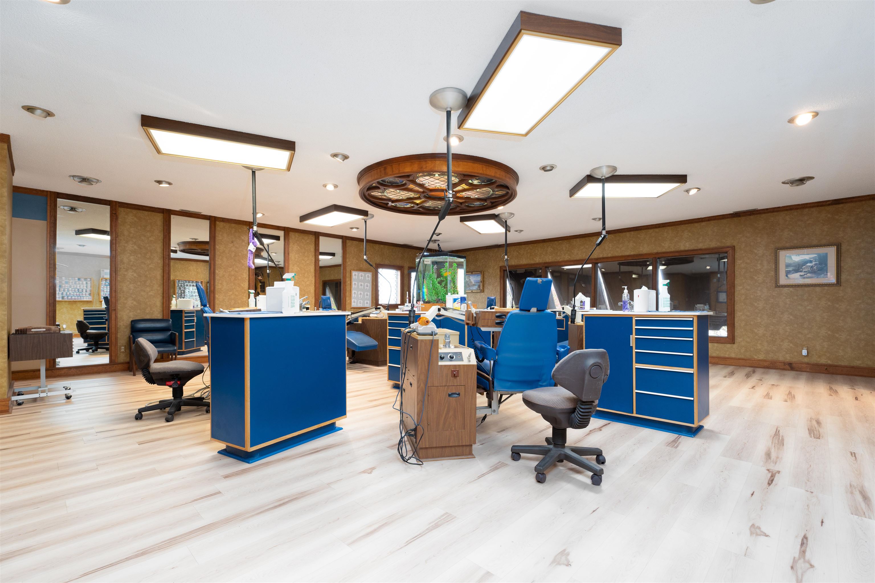 1300 Southtown Blvd, Owensboro, Kentucky 42301, ,Office,For Sale,Southtown Blvd,91102