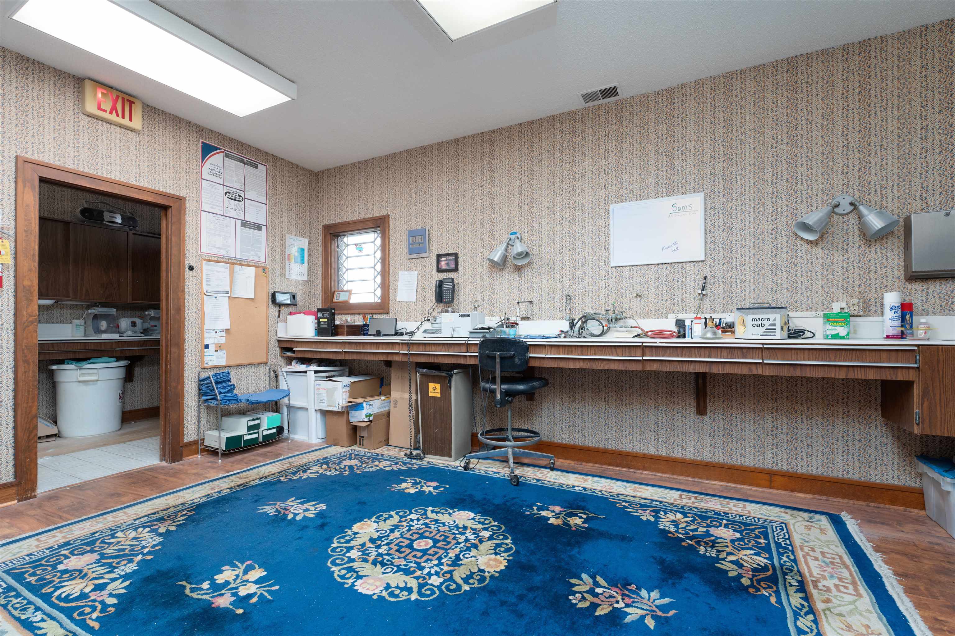 1300 Southtown Blvd, Owensboro, Kentucky 42301, ,Office,For Sale,Southtown Blvd,91102