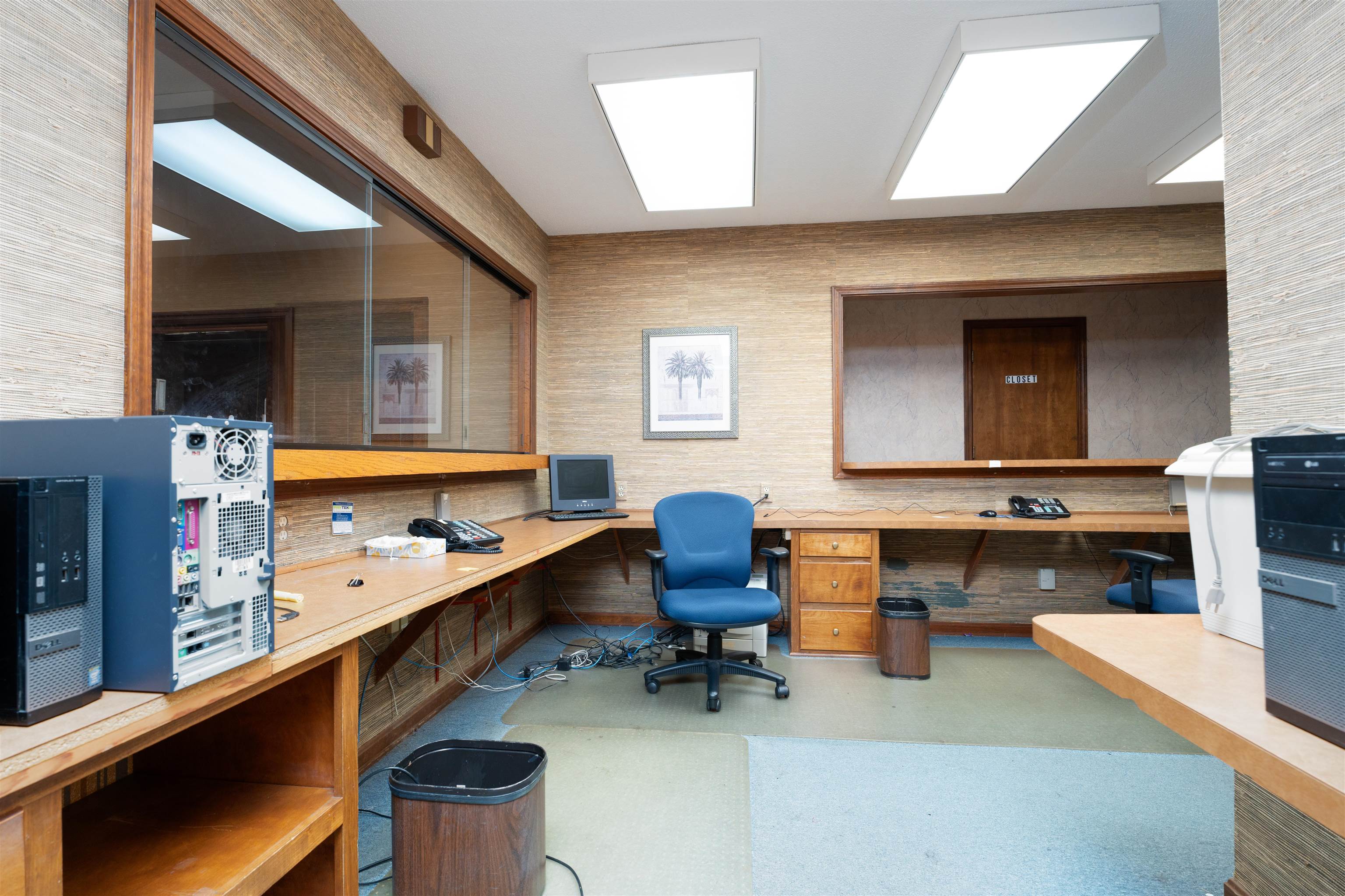 1300 Southtown Blvd, Owensboro, Kentucky 42301, ,Office,For Sale,Southtown Blvd,91102