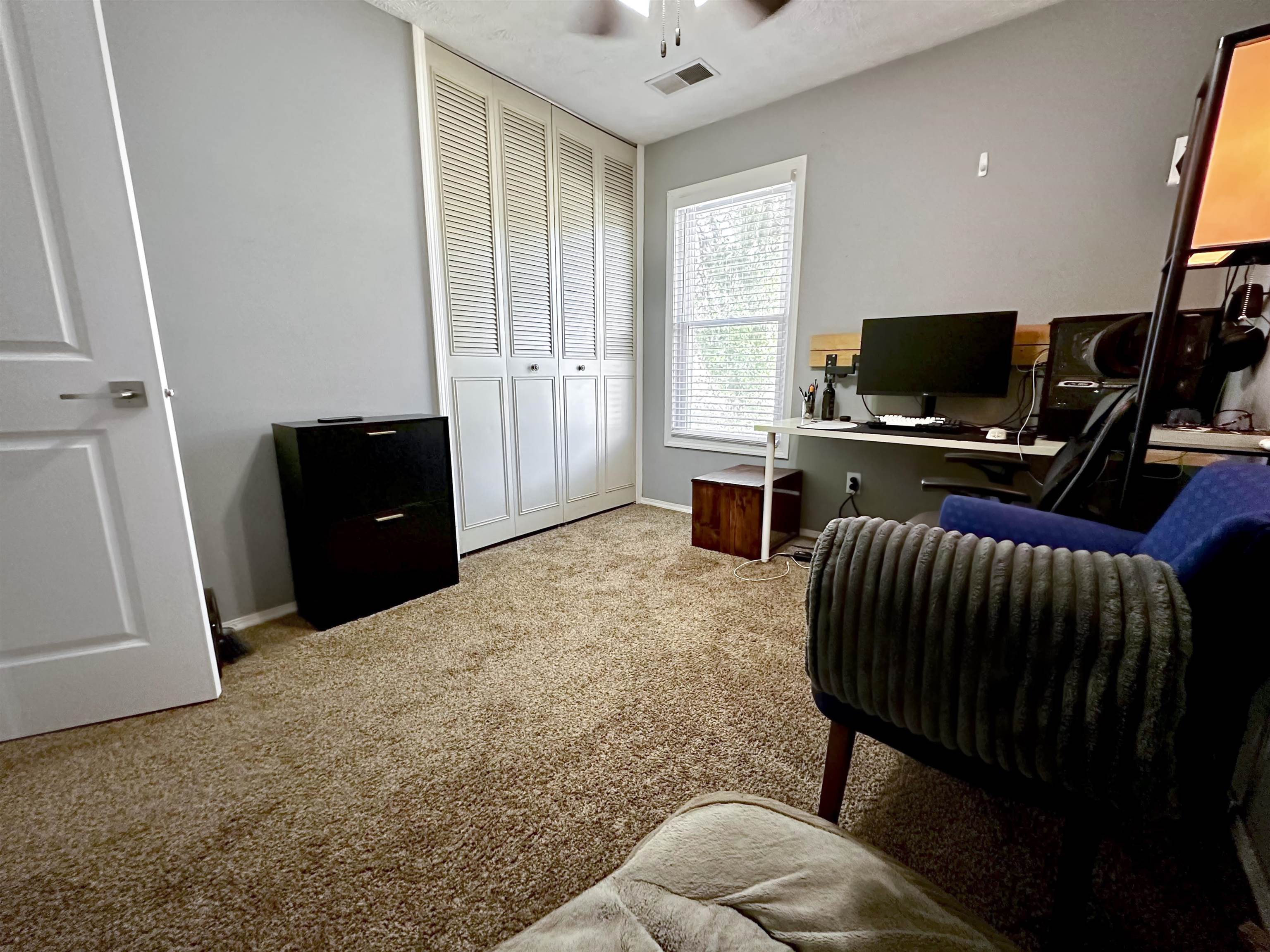 4724 Kings Mill Drive, Owensboro, Kentucky 42303, 3 Bedrooms Bedrooms, ,1 BathroomBathrooms,Single Family Residence,For Sale,Kings Mill Drive,91104