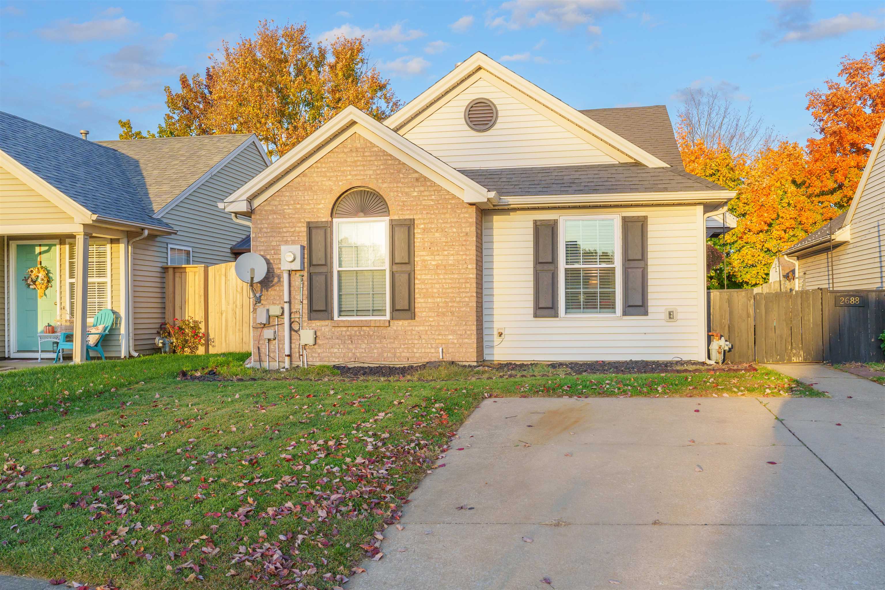 2688 Wisteria Gardens, Owensboro, Kentucky 42303-2900, 3 Bedrooms Bedrooms, ,2 BathroomsBathrooms,Single Family Residence,For Sale,Wisteria Gardens,91106
