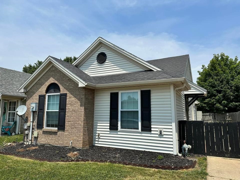 2688 Wisteria Gardens, Owensboro, Kentucky 42303-2900, 3 Bedrooms Bedrooms, ,2 BathroomsBathrooms,Single Family Residence,For Sale,Wisteria Gardens,91106