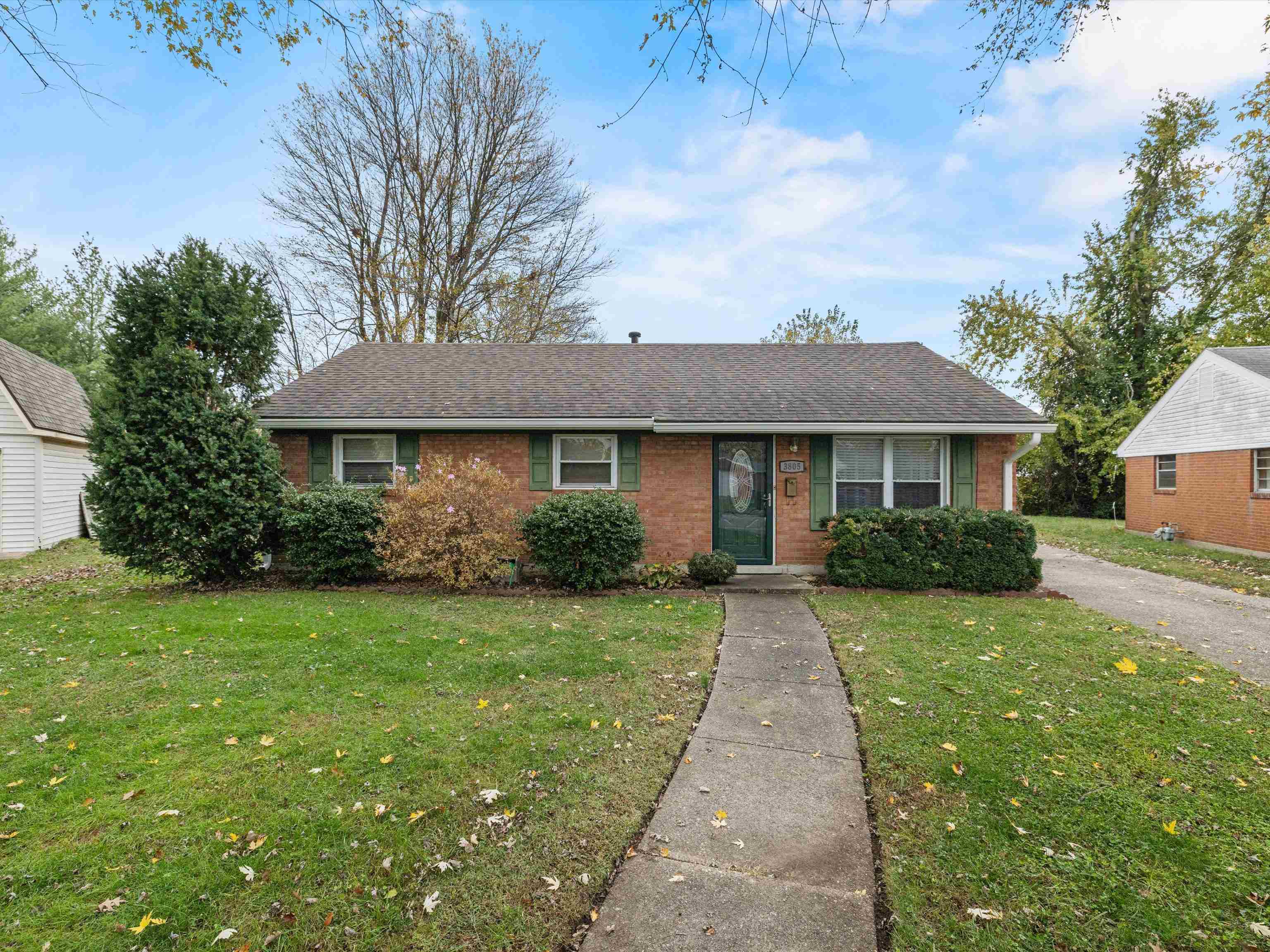 3805 Shelly Dr, Owensboro, Kentucky 42303, 2 Bedrooms Bedrooms, ,2 BathroomsBathrooms,Single Family Residence,For Sale,Shelly Dr,91107