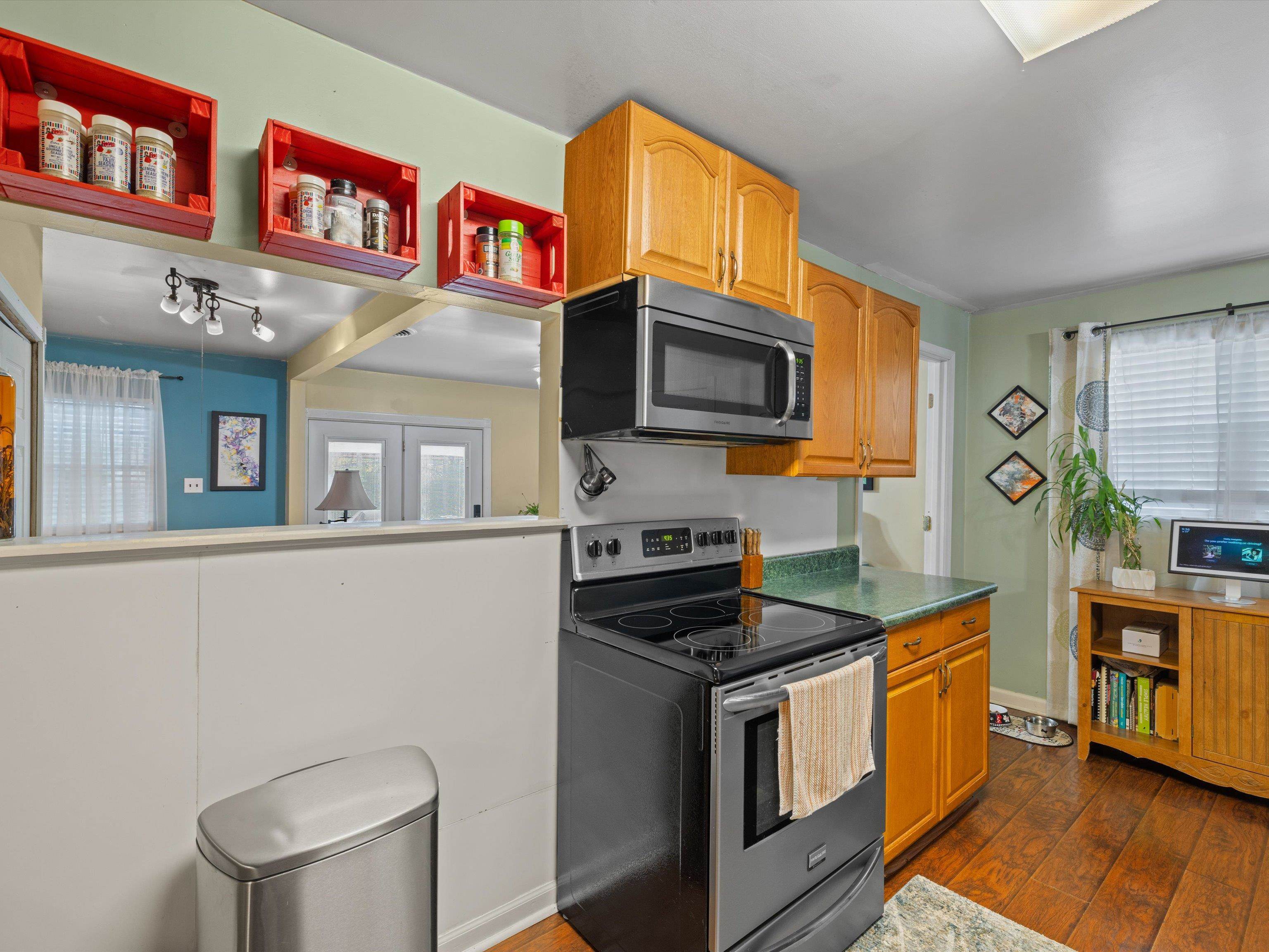 3805 Shelly Dr, Owensboro, Kentucky 42303, 2 Bedrooms Bedrooms, ,2 BathroomsBathrooms,Single Family Residence,For Sale,Shelly Dr,91107