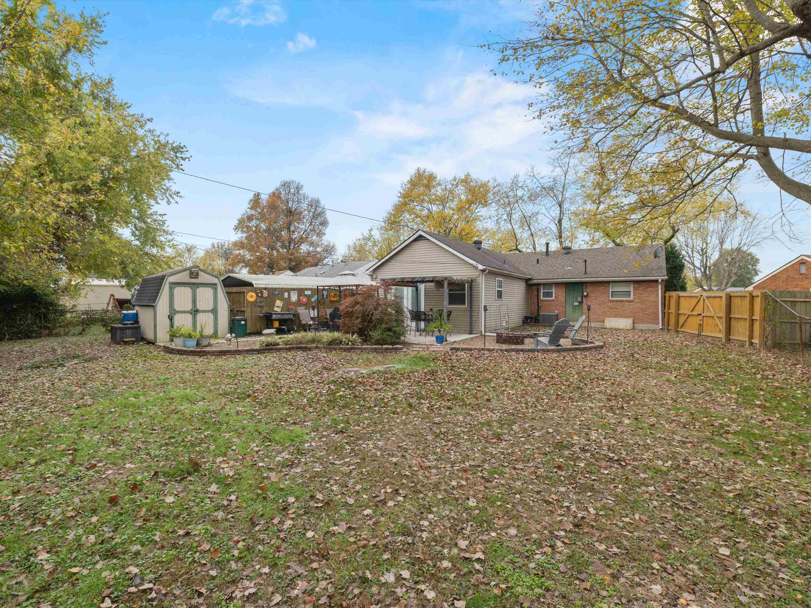 3805 Shelly Dr, Owensboro, Kentucky 42303, 2 Bedrooms Bedrooms, ,2 BathroomsBathrooms,Single Family Residence,For Sale,Shelly Dr,91107