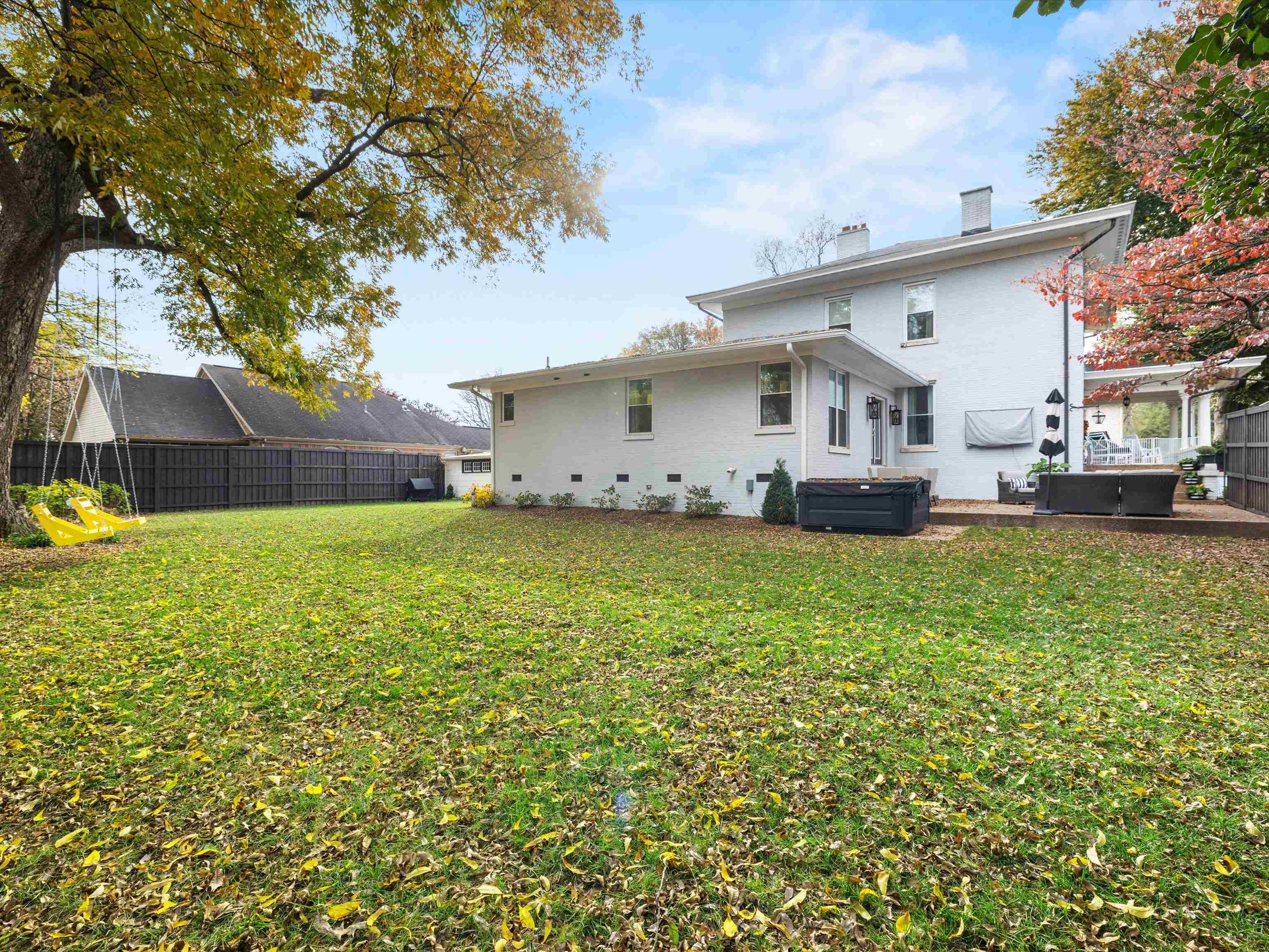 702 Griffith Avenue, Owensboro, Kentucky 42301, 6 Bedrooms Bedrooms, ,4 BathroomsBathrooms,Single Family Residence,For Sale,Griffith Avenue,91108