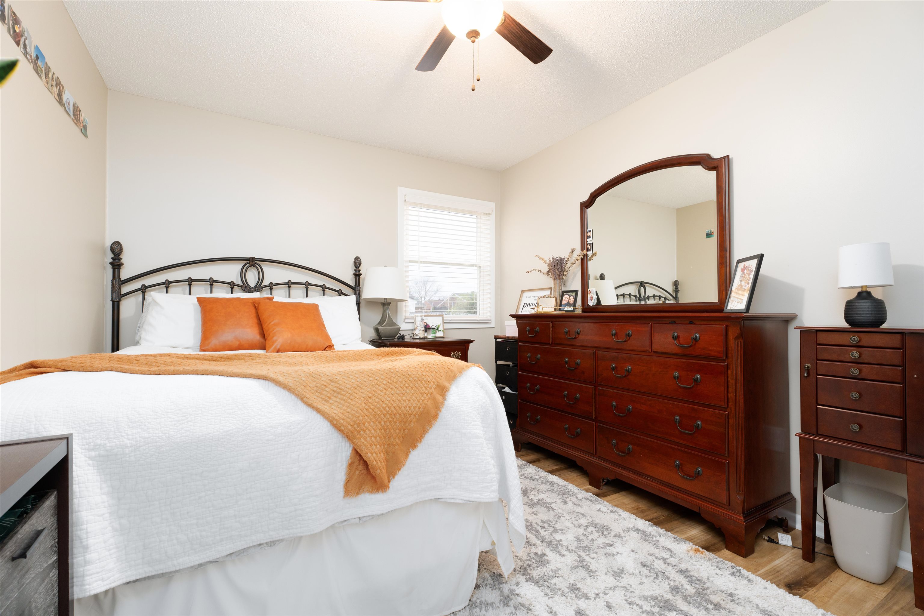 2440 Tamarack Rd, Owensboro, Kentucky 42301, 3 Bedrooms Bedrooms, ,1 BathroomBathrooms,Single Family Residence,For Sale,Tamarack Rd,91110