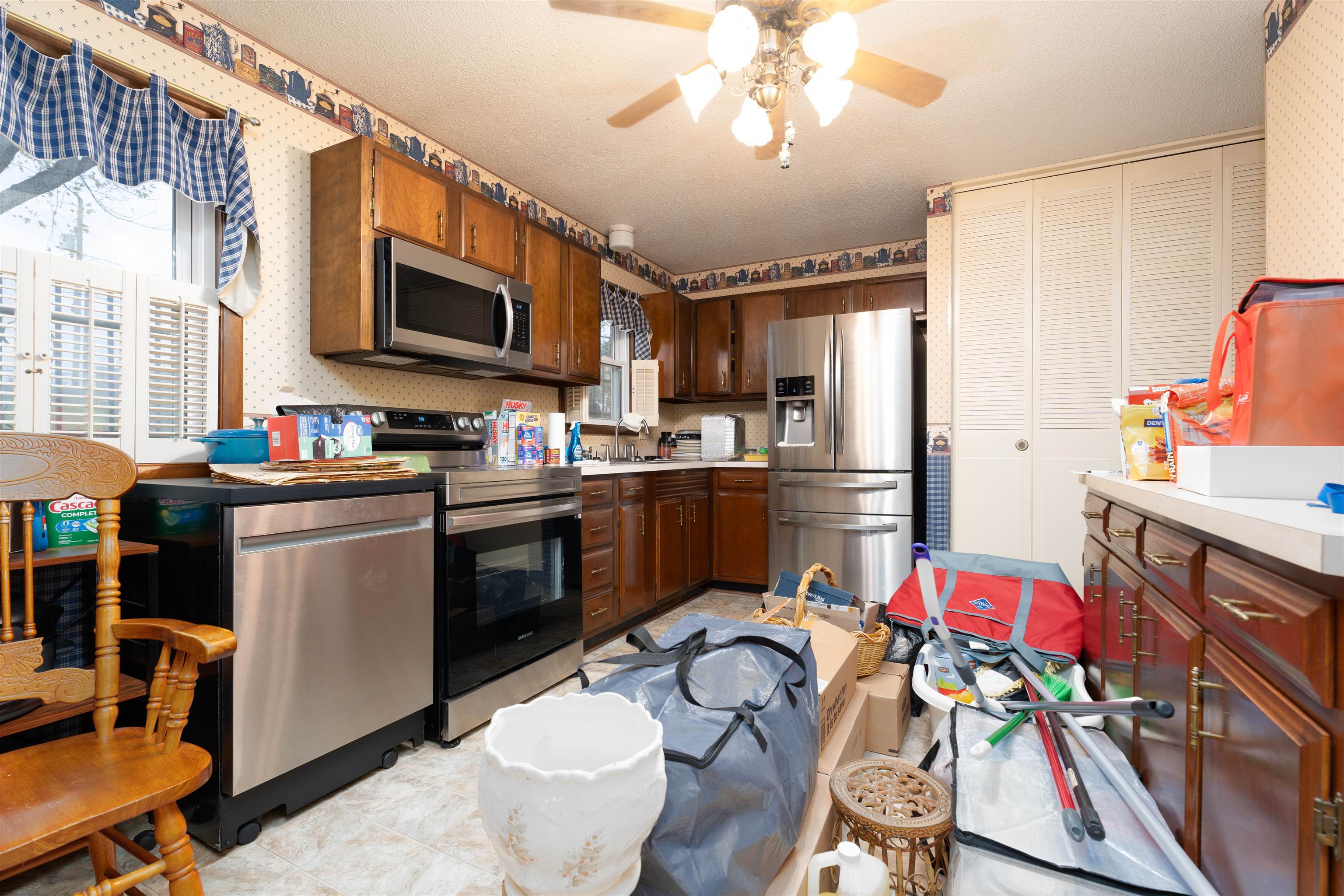 2131 Graham Lane, Owensboro, Kentucky 42303, 3 Bedrooms Bedrooms, ,1 BathroomBathrooms,Single Family Residence,For Sale,Graham Lane,91120