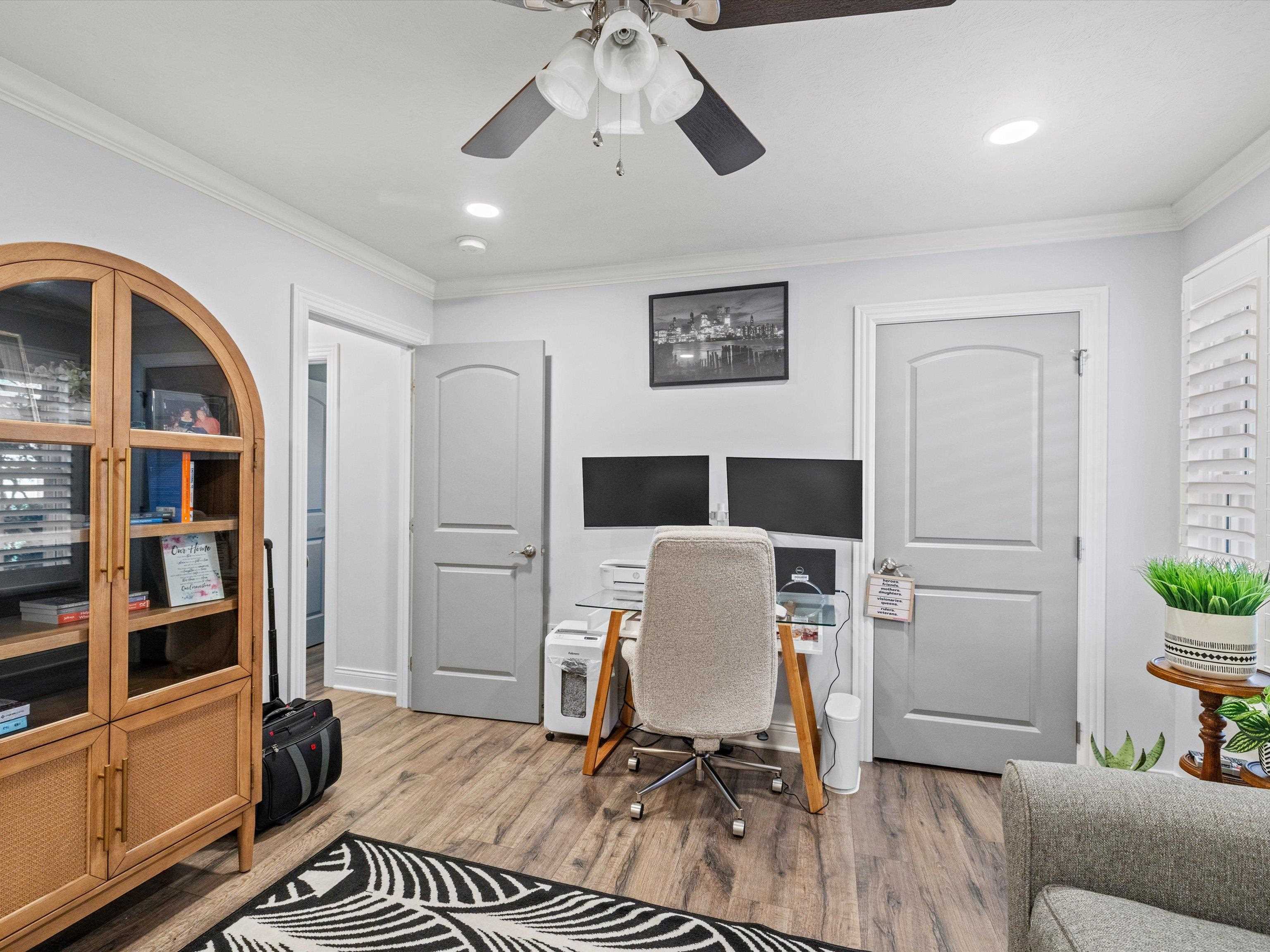 5430 Meadow Grove Drive, Owensboro, Kentucky 42301, 5 Bedrooms Bedrooms, ,3 BathroomsBathrooms,Single Family Residence,For Sale,Meadow Grove Drive,91121