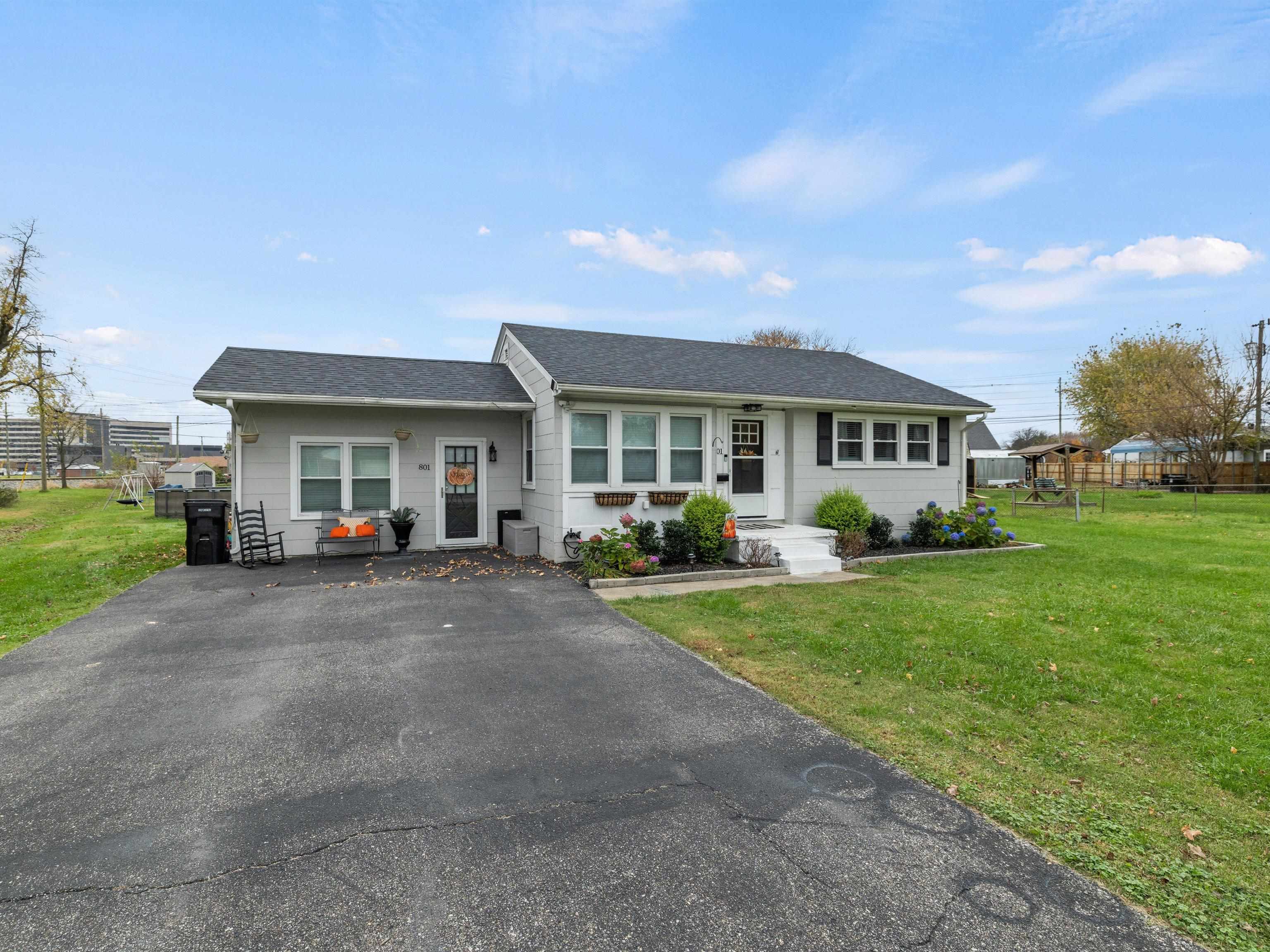 801 Eastwood Dr., Owensboro, Kentucky 42303, 3 Bedrooms Bedrooms, ,2 BathroomsBathrooms,Single Family Residence,For Sale,Eastwood Dr.,91124