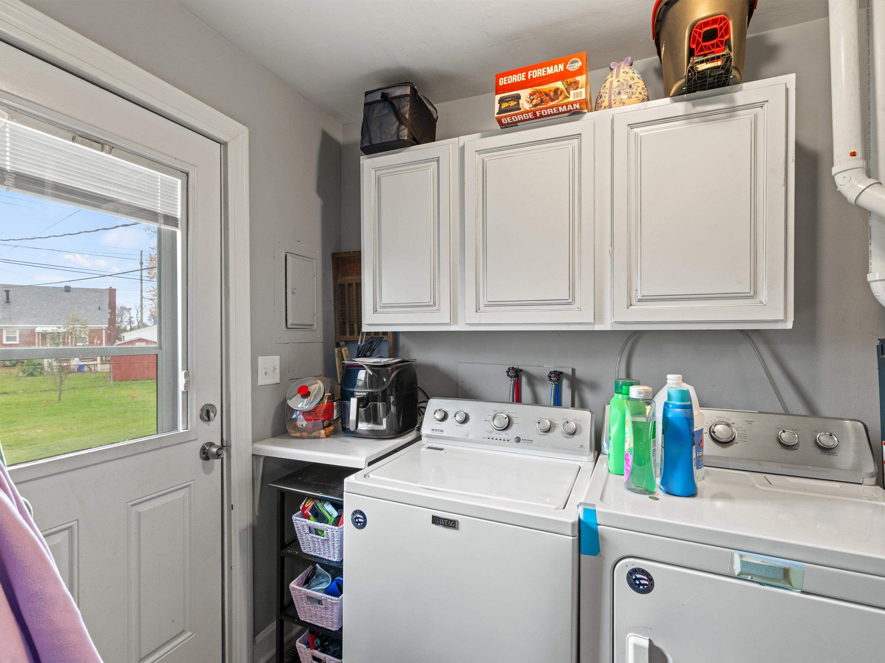 801 Eastwood Dr., Owensboro, Kentucky 42303, 3 Bedrooms Bedrooms, ,2 BathroomsBathrooms,Single Family Residence,For Sale,Eastwood Dr.,91124