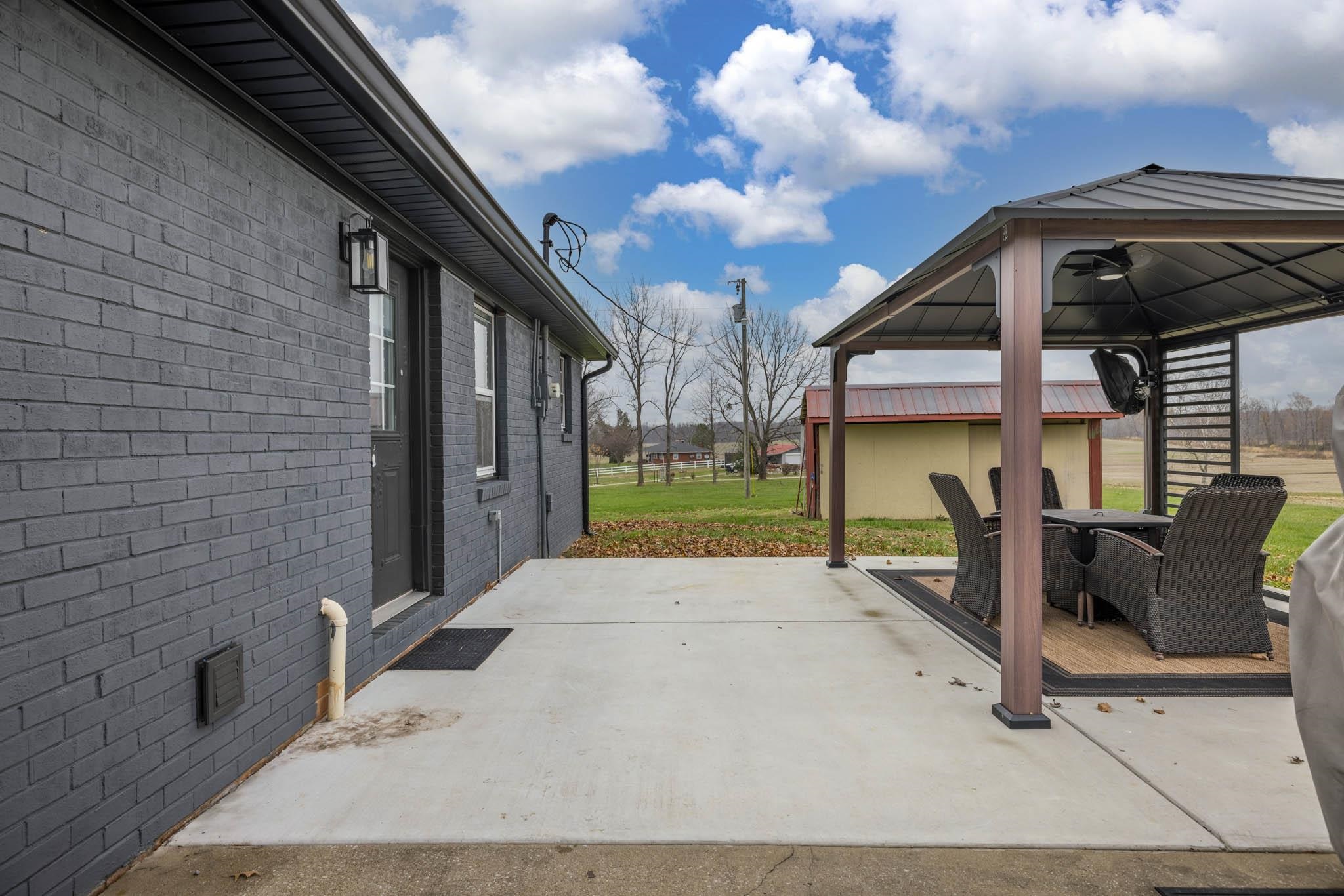 8538 State Route 1389, Hawesville, Kentucky 42348, 3 Bedrooms Bedrooms, ,1 BathroomBathrooms,Single Family Residence,For Sale,State Route 1389,91127