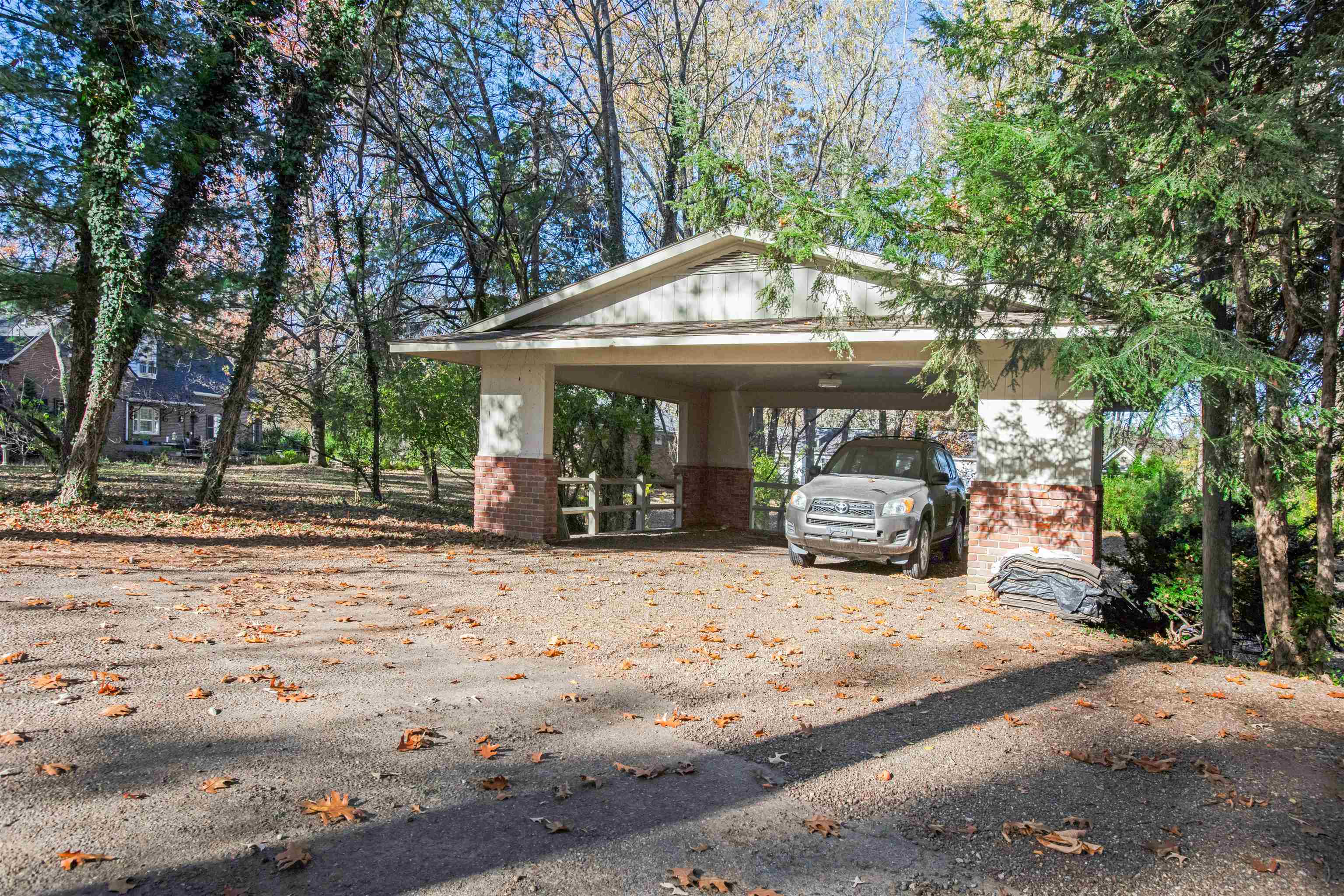 418 Cardinal Drive, Hopkinsville, Kentucky 42240, 4 Bedrooms Bedrooms, ,3 BathroomsBathrooms,Single Family Residence,For Sale,Cardinal Drive,91131