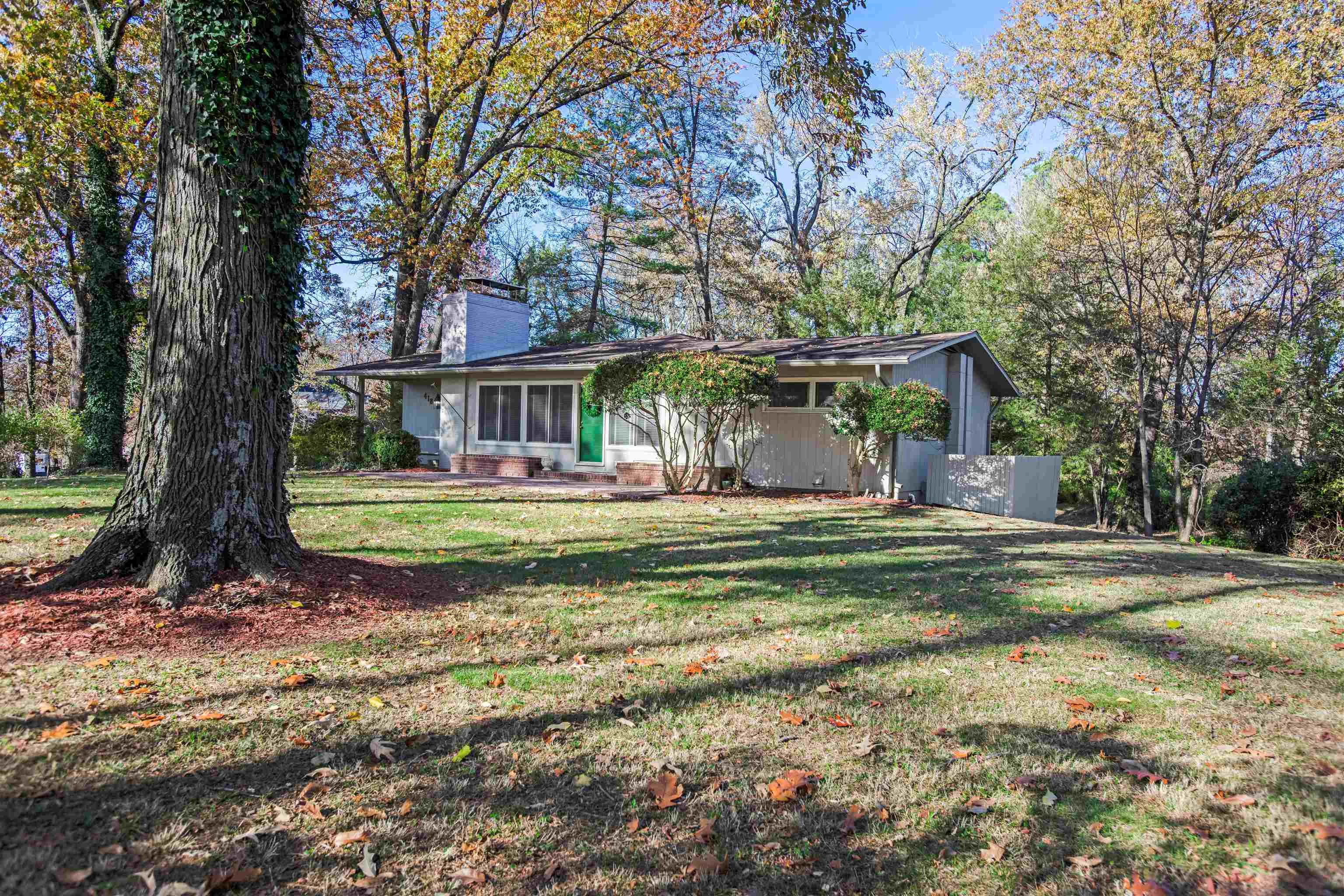 418 Cardinal Drive, Hopkinsville, Kentucky 42240, 4 Bedrooms Bedrooms, ,3 BathroomsBathrooms,Single Family Residence,For Sale,Cardinal Drive,91131