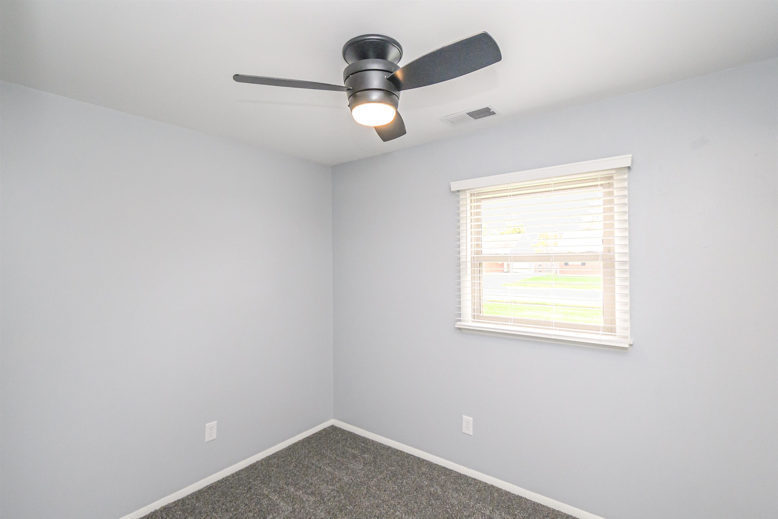3739 Kipling Dr, Owensboro, Kentucky 42303, 3 Bedrooms Bedrooms, ,1 BathroomBathrooms,Single Family Residence,For Sale,Kipling Dr,91138