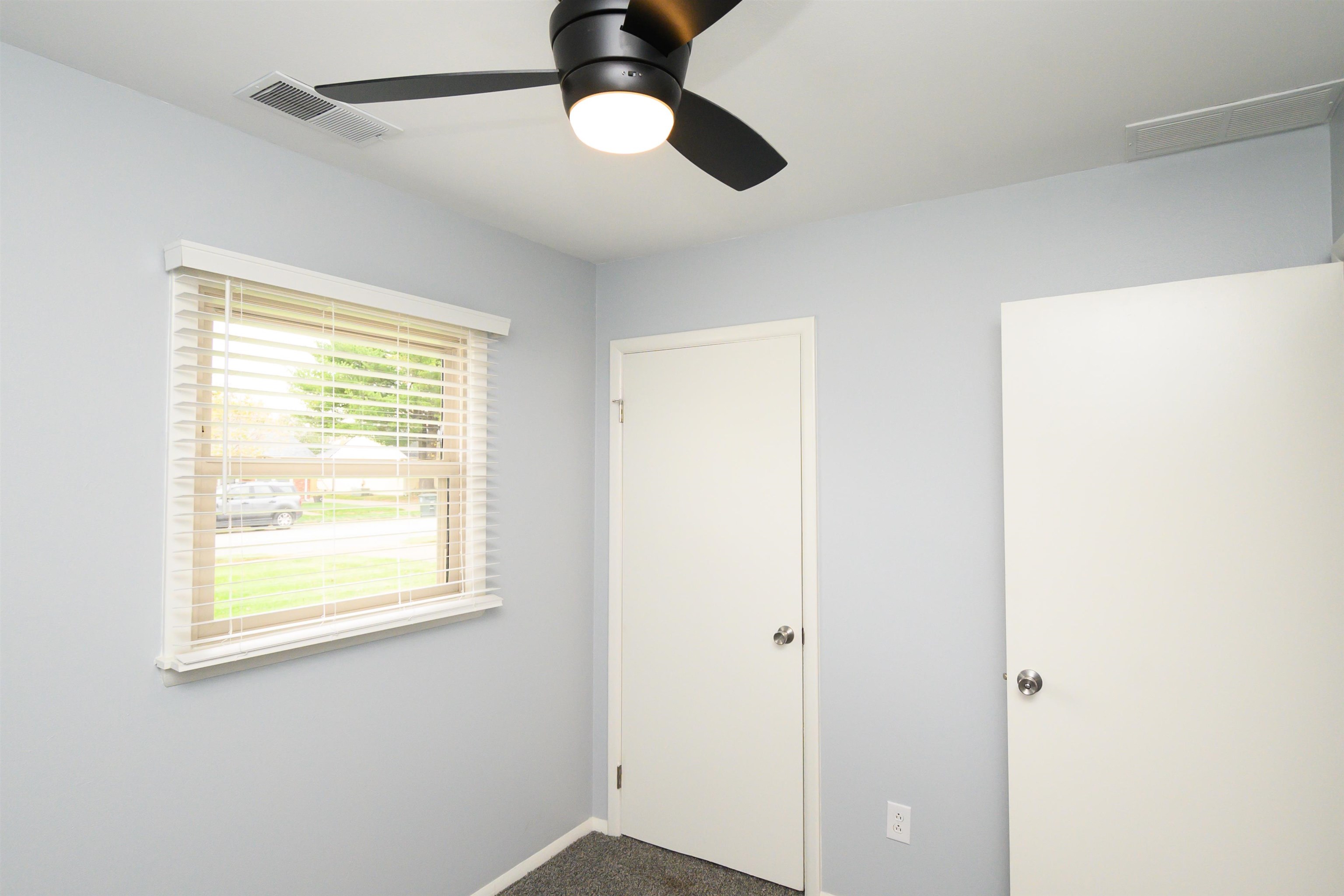 3739 Kipling Dr, Owensboro, Kentucky 42303, 3 Bedrooms Bedrooms, ,1 BathroomBathrooms,Single Family Residence,For Sale,Kipling Dr,91138