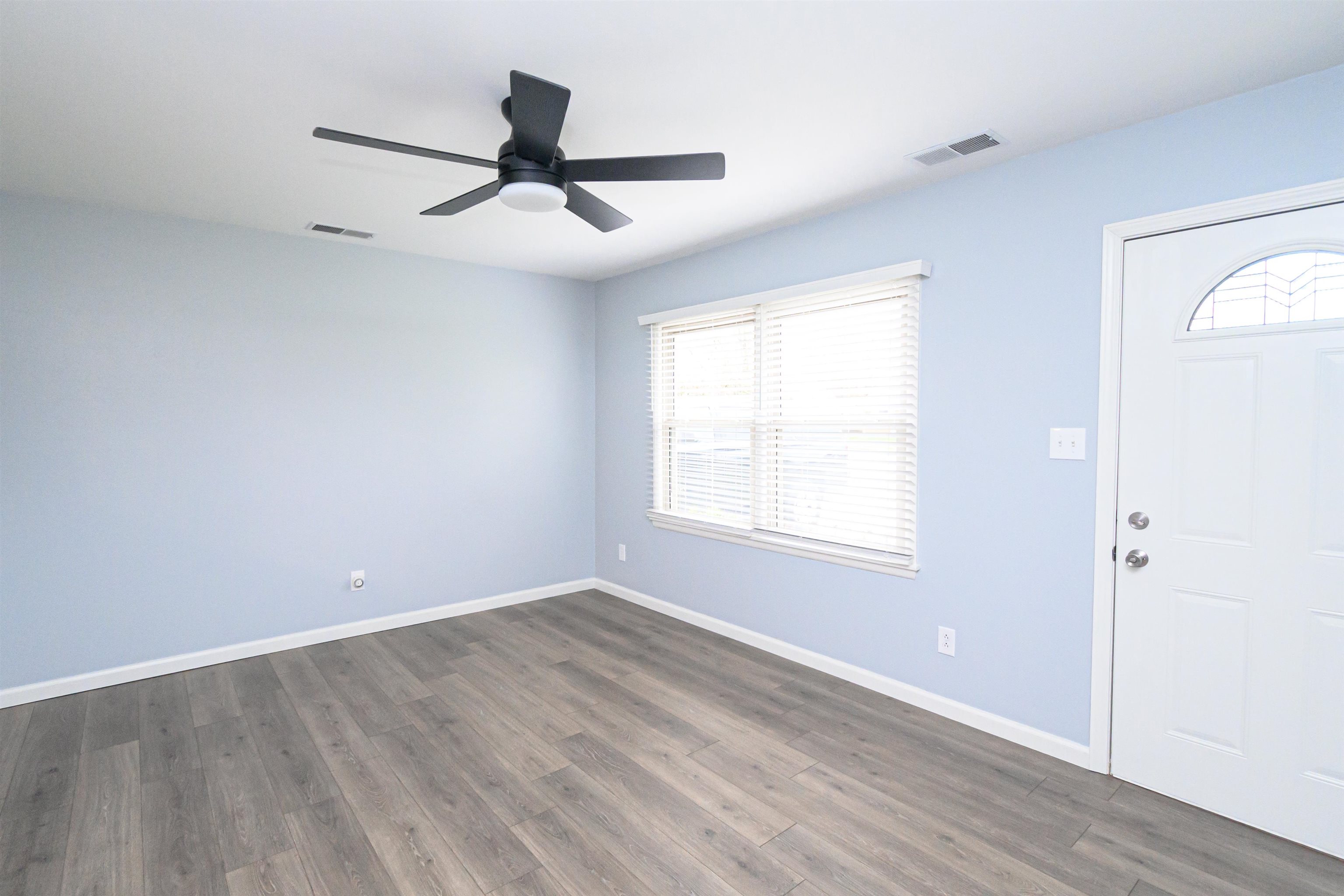3739 Kipling Dr, Owensboro, Kentucky 42303, 3 Bedrooms Bedrooms, ,1 BathroomBathrooms,Single Family Residence,For Sale,Kipling Dr,91138
