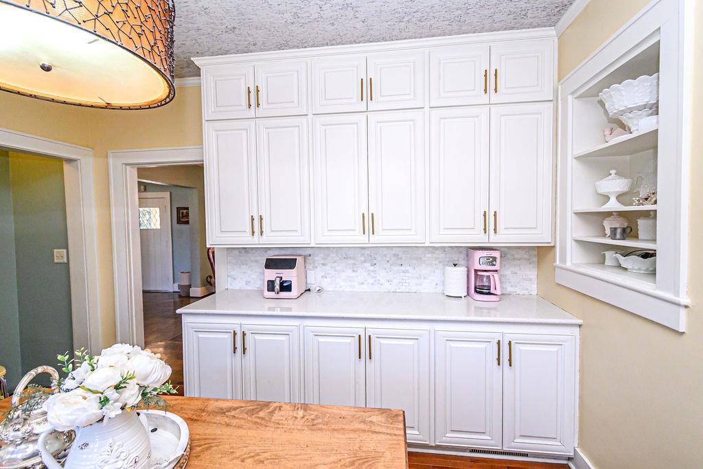1718 Griffith Avenue, Owensboro, Kentucky 42301, 3 Bedrooms Bedrooms, ,3 BathroomsBathrooms,Single Family Residence,For Sale,Griffith Avenue,91139
