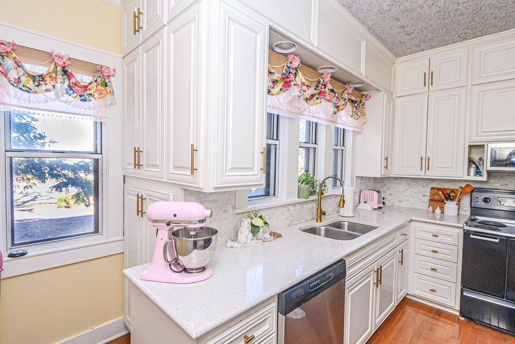 1718 Griffith Avenue, Owensboro, Kentucky 42301, 3 Bedrooms Bedrooms, ,3 BathroomsBathrooms,Single Family Residence,For Sale,Griffith Avenue,91139