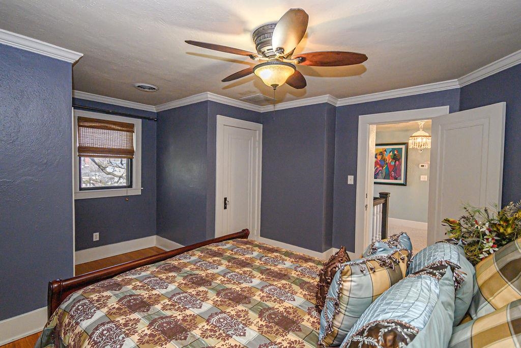 1718 Griffith Avenue, Owensboro, Kentucky 42301, 3 Bedrooms Bedrooms, ,3 BathroomsBathrooms,Single Family Residence,For Sale,Griffith Avenue,91139
