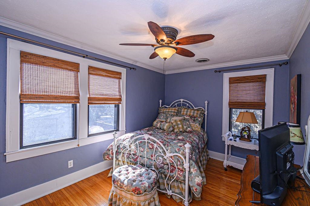 1718 Griffith Avenue, Owensboro, Kentucky 42301, 3 Bedrooms Bedrooms, ,3 BathroomsBathrooms,Single Family Residence,For Sale,Griffith Avenue,91139
