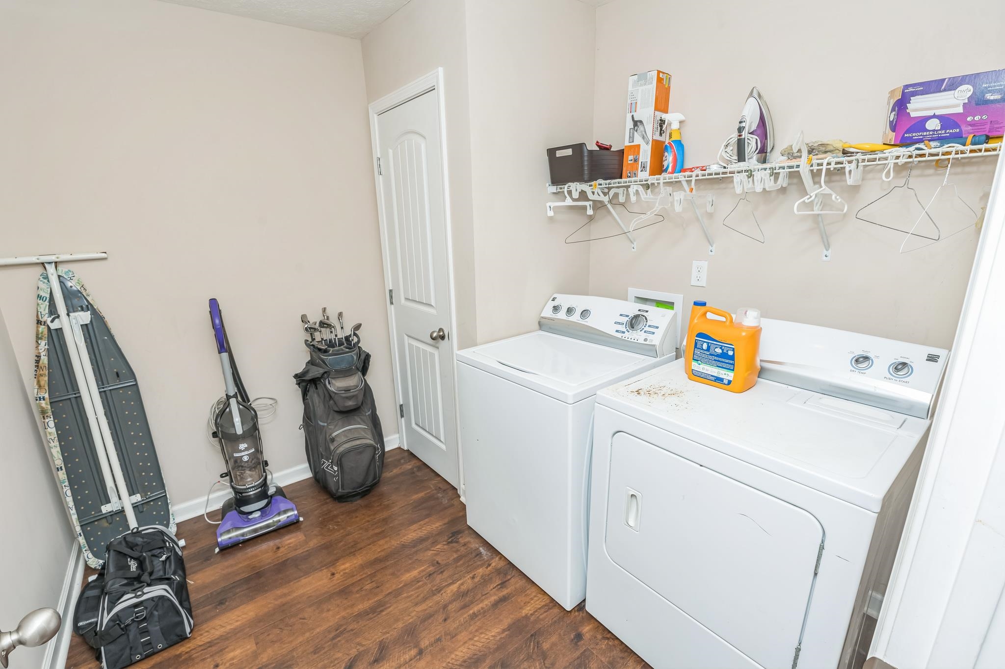 4752 Morgantown Rd, Russellville, Kentucky 42276, 3 Bedrooms Bedrooms, ,3 BathroomsBathrooms,Single Family Residence,For Sale,Morgantown Rd,91152