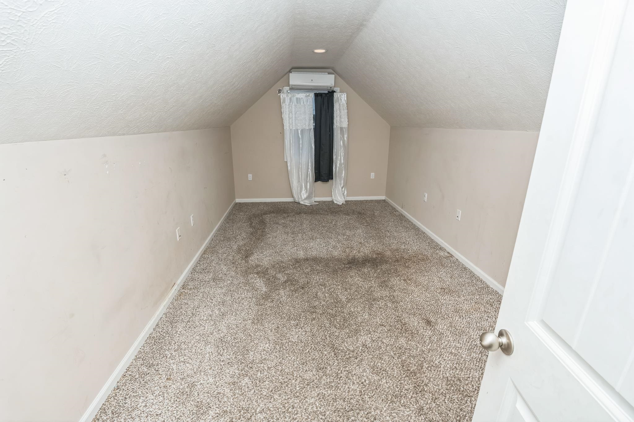 4752 Morgantown Rd, Russellville, Kentucky 42276, 3 Bedrooms Bedrooms, ,3 BathroomsBathrooms,Single Family Residence,For Sale,Morgantown Rd,91152