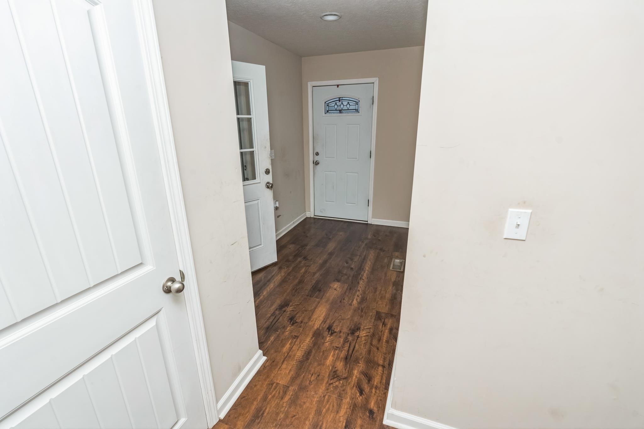 4752 Morgantown Rd, Russellville, Kentucky 42276, 3 Bedrooms Bedrooms, ,3 BathroomsBathrooms,Single Family Residence,For Sale,Morgantown Rd,91152