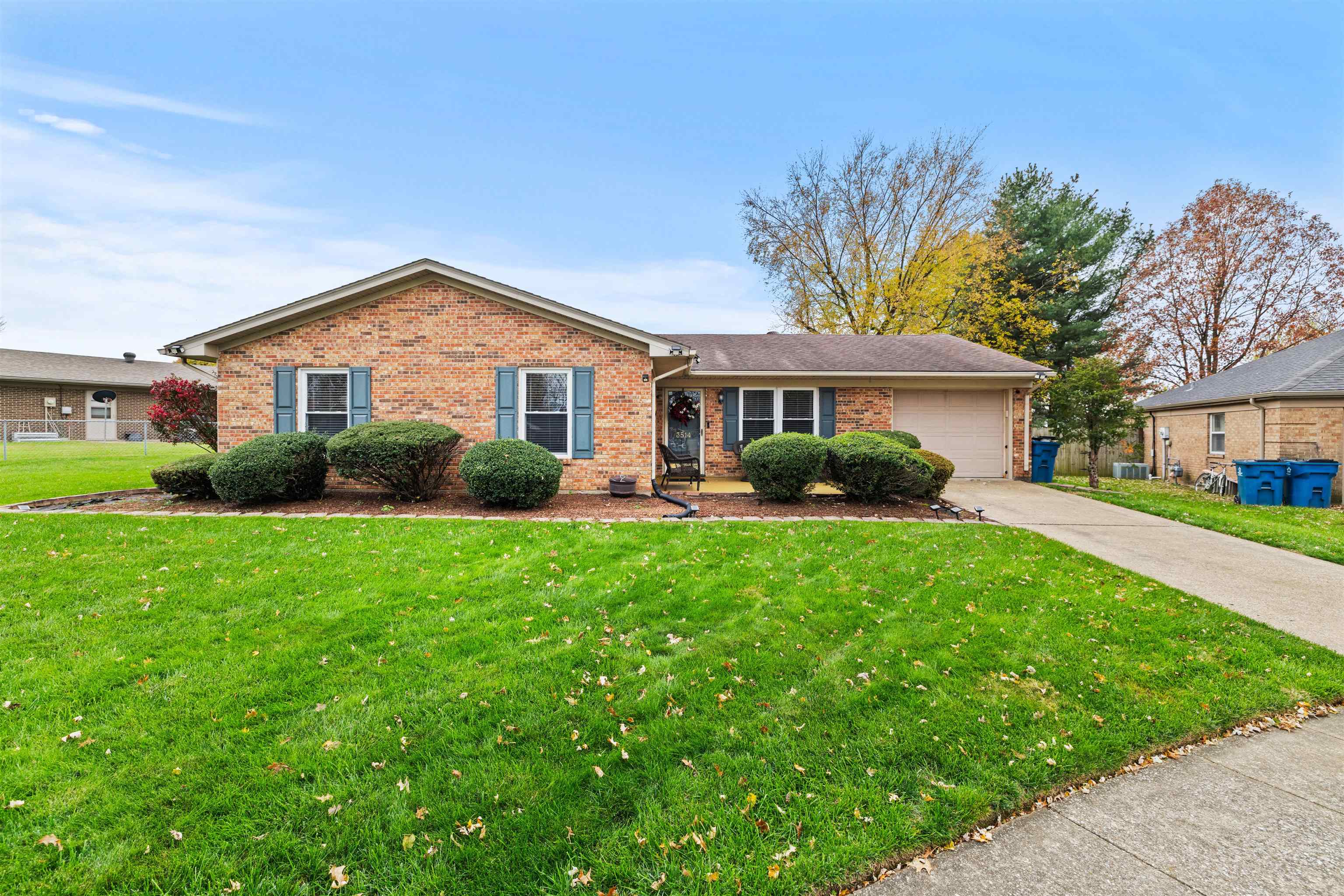3514 Riva Ridge Court, Owensboro, Kentucky 42303, 3 Bedrooms Bedrooms, ,2 BathroomsBathrooms,Single Family Residence,For Sale,Riva Ridge Court,91153