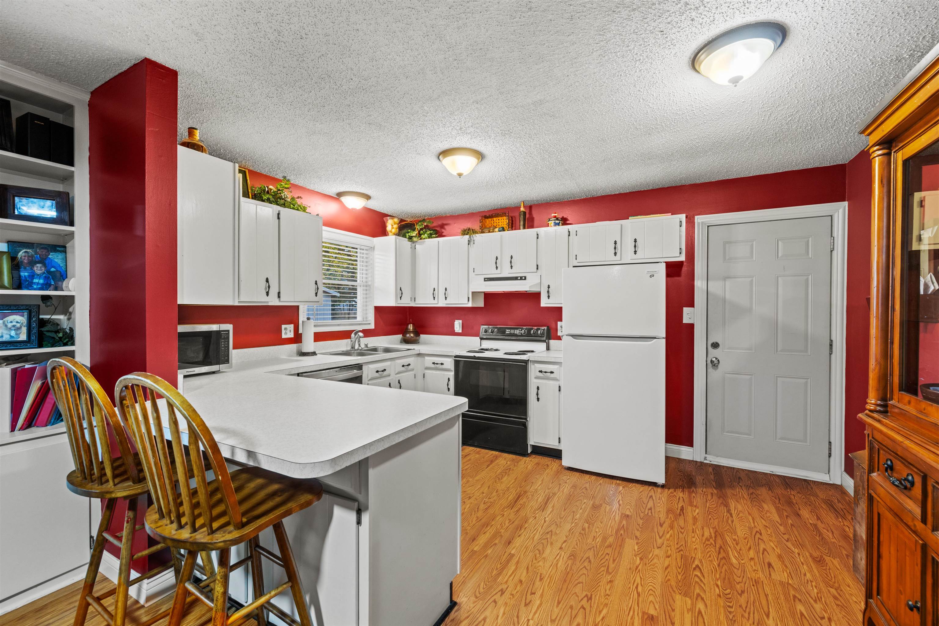 3514 Riva Ridge Court, Owensboro, Kentucky 42303, 3 Bedrooms Bedrooms, ,2 BathroomsBathrooms,Single Family Residence,For Sale,Riva Ridge Court,91153