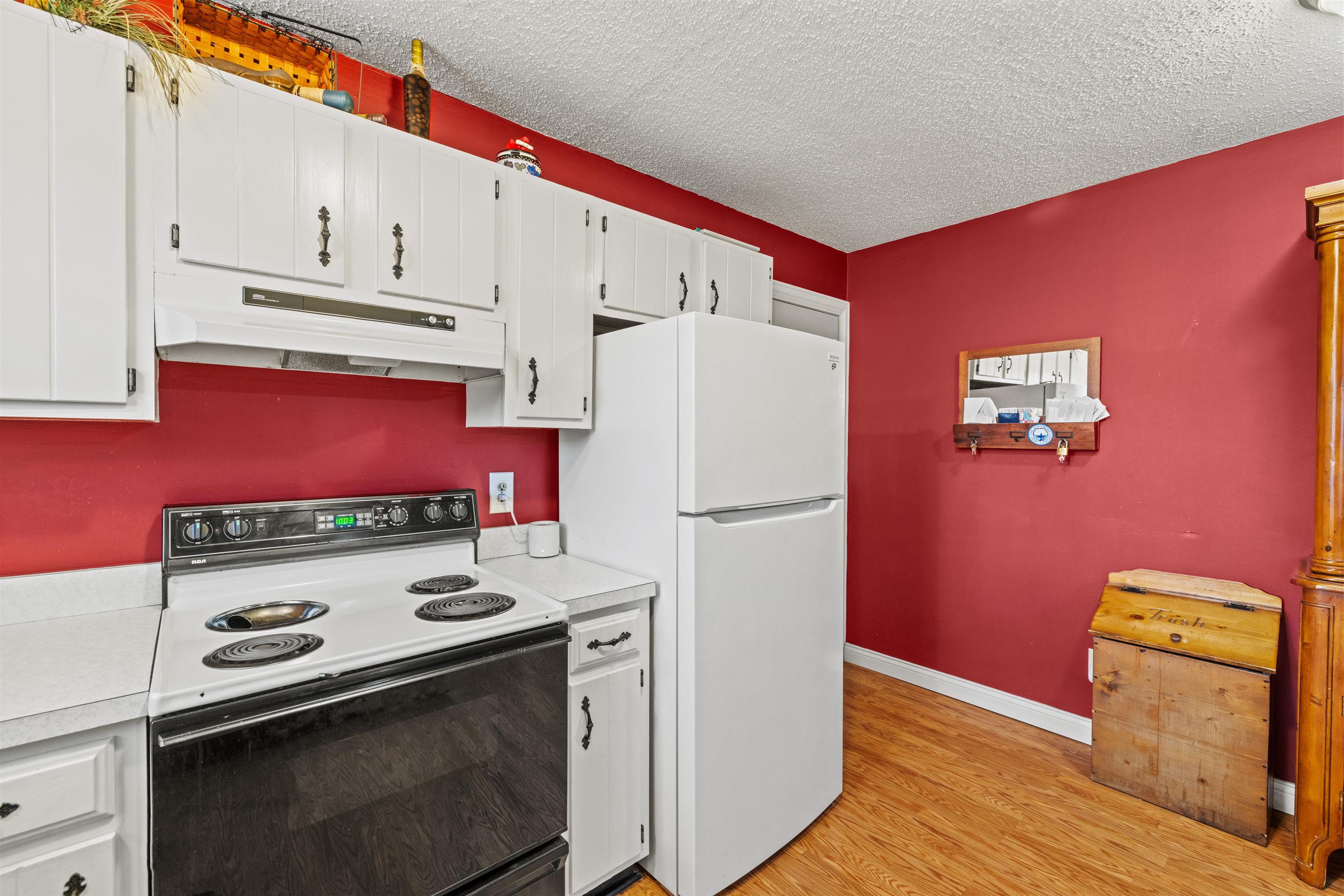 3514 Riva Ridge Court, Owensboro, Kentucky 42303, 3 Bedrooms Bedrooms, ,2 BathroomsBathrooms,Single Family Residence,For Sale,Riva Ridge Court,91153