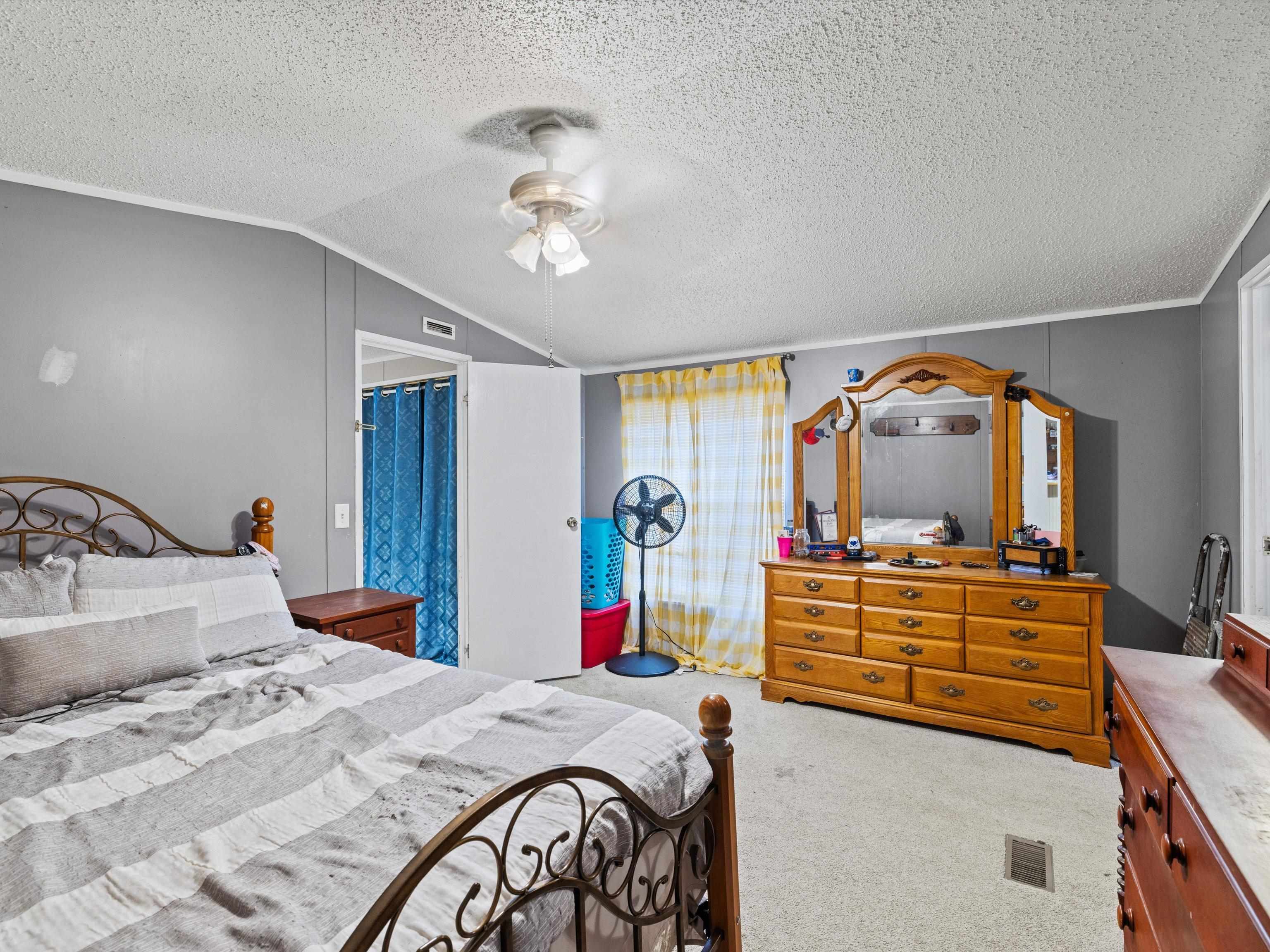 4724 Windy Hollow Road, Owensboro, Kentucky 42301, 3 Bedrooms Bedrooms, ,2 BathroomsBathrooms,Manufactured Home,For Sale,Windy Hollow Road,91155