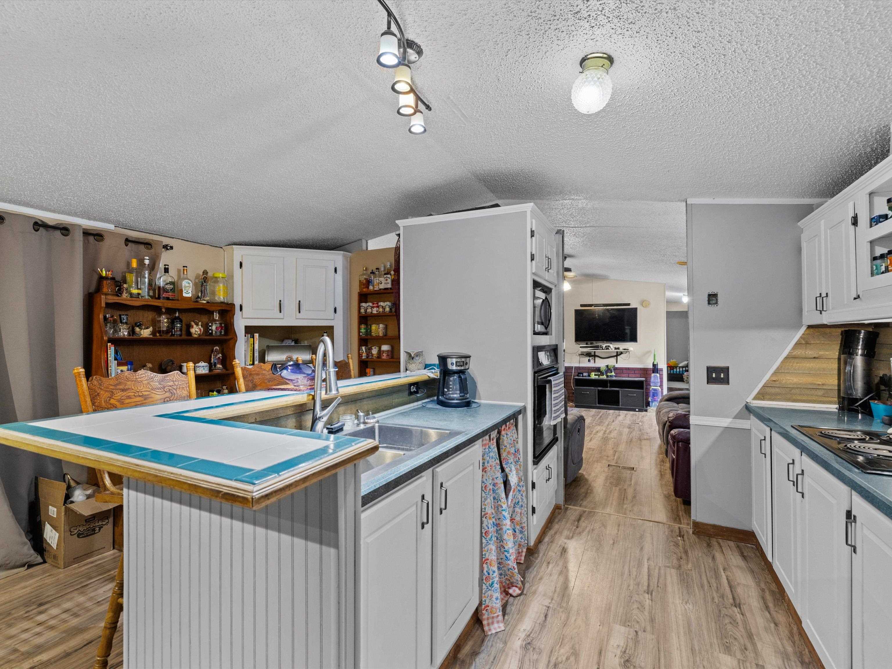 4724 Windy Hollow Road, Owensboro, Kentucky 42301, 3 Bedrooms Bedrooms, ,2 BathroomsBathrooms,Manufactured Home,For Sale,Windy Hollow Road,91155