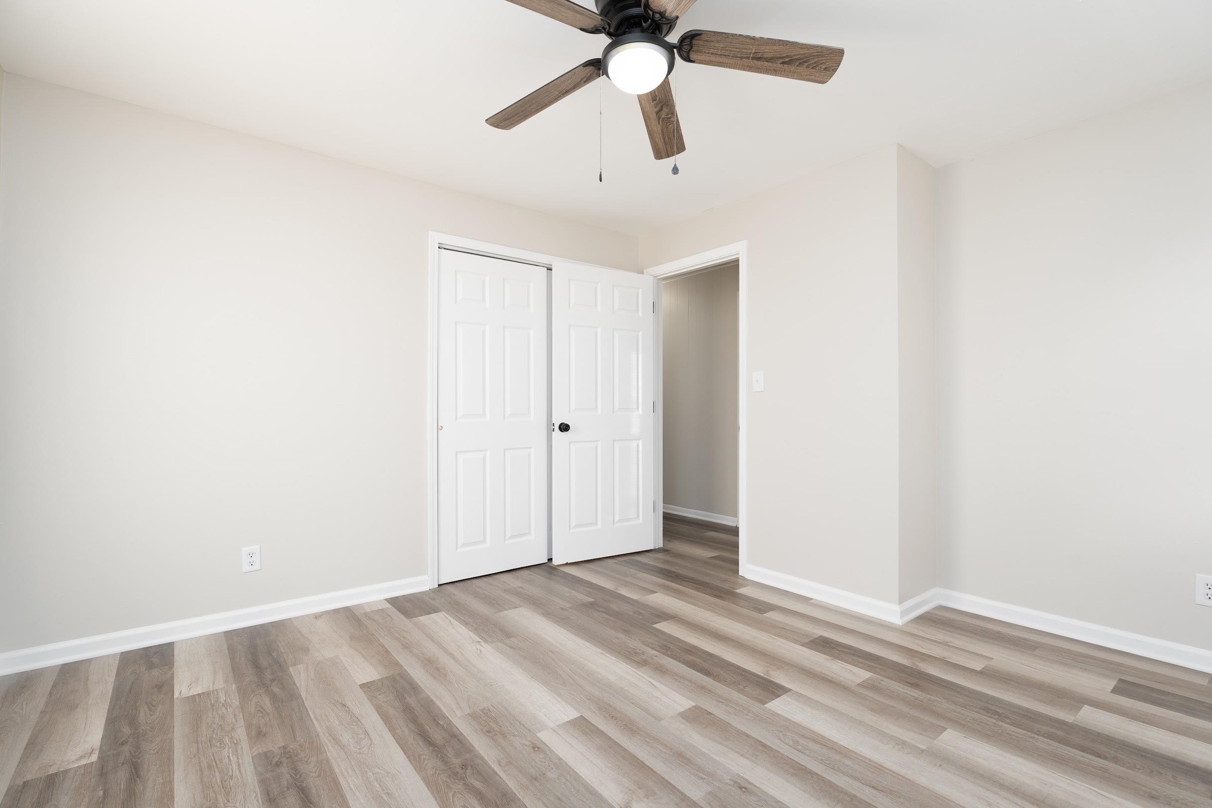 1301 Carter Rd, Owensboro, Kentucky 42301, 2 Bedrooms Bedrooms, ,1 BathroomBathrooms,Single Family Residence,For Sale,Carter Rd,91156