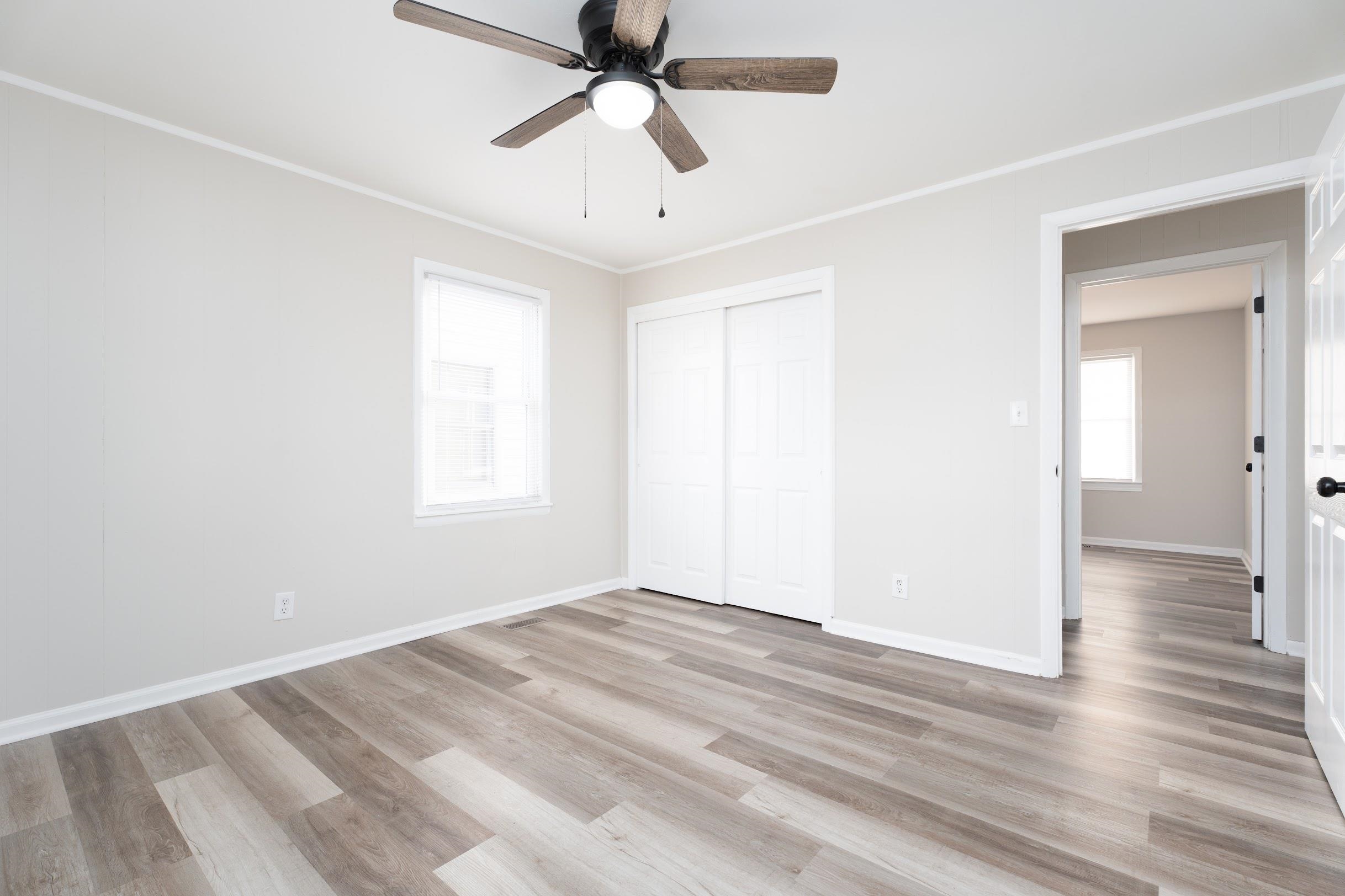 1301 Carter Rd, Owensboro, Kentucky 42301, 2 Bedrooms Bedrooms, ,1 BathroomBathrooms,Single Family Residence,For Sale,Carter Rd,91156