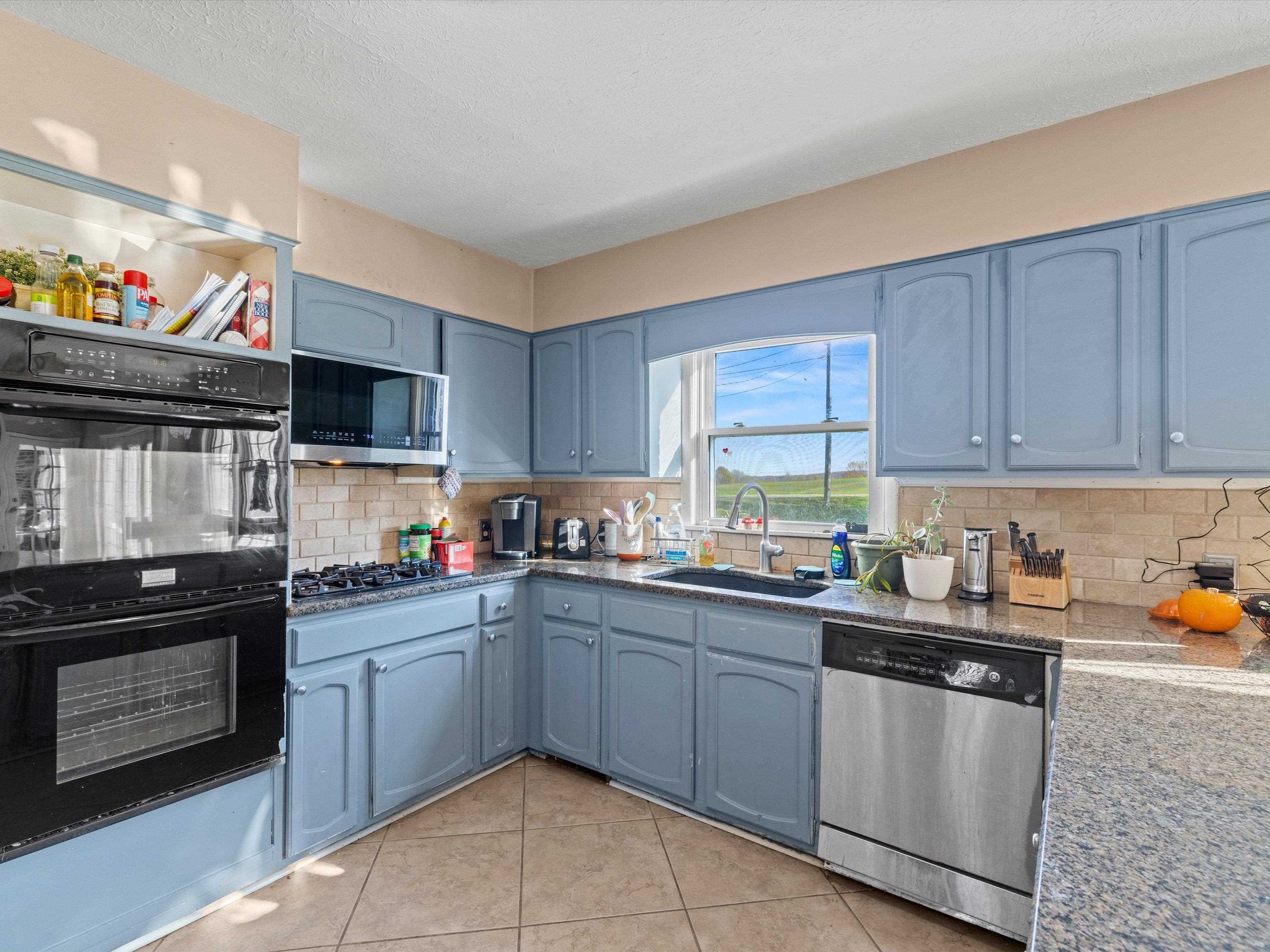 4971 Millers Mill Rd, Owensboro, Kentucky 42303, 5 Bedrooms Bedrooms, ,3 BathroomsBathrooms,Single Family Residence,For Sale,Millers Mill Rd,91157