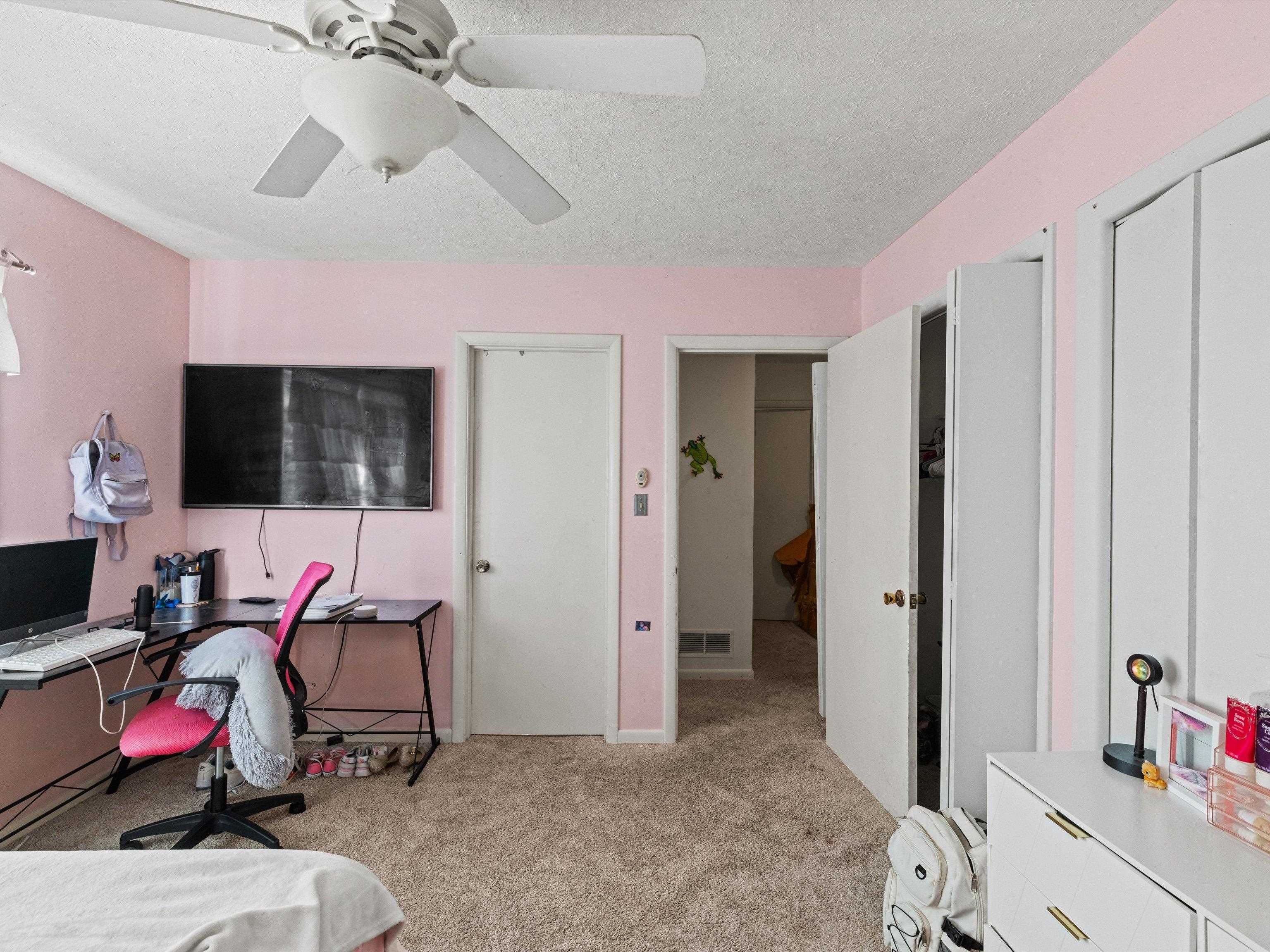 4971 Millers Mill Rd, Owensboro, Kentucky 42303, 5 Bedrooms Bedrooms, ,3 BathroomsBathrooms,Single Family Residence,For Sale,Millers Mill Rd,91157
