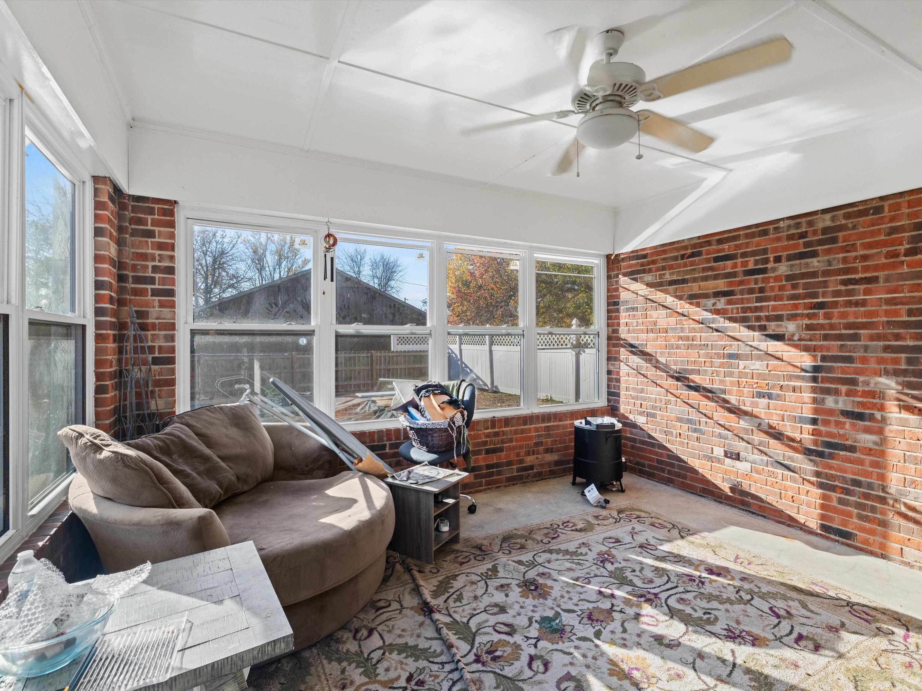 4971 Millers Mill Rd, Owensboro, Kentucky 42303, 5 Bedrooms Bedrooms, ,3 BathroomsBathrooms,Single Family Residence,For Sale,Millers Mill Rd,91157
