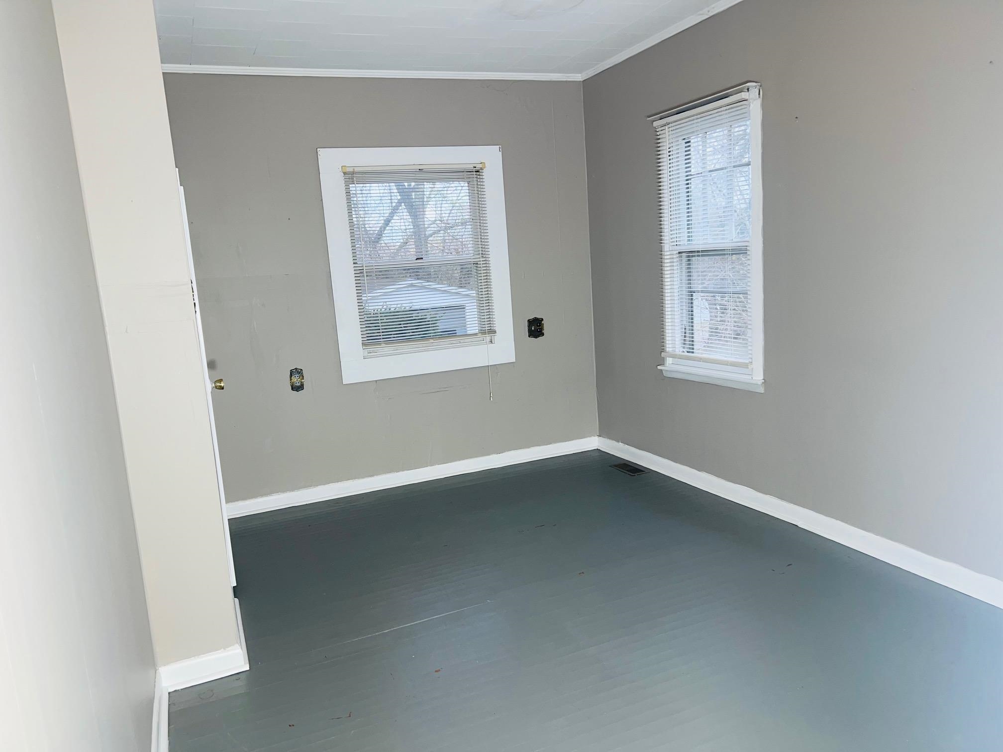 509 3rd St, Central City, Kentucky 42066, 3 Bedrooms Bedrooms, ,1 BathroomBathrooms,Single Family Residence,For Sale,3rd St,91159