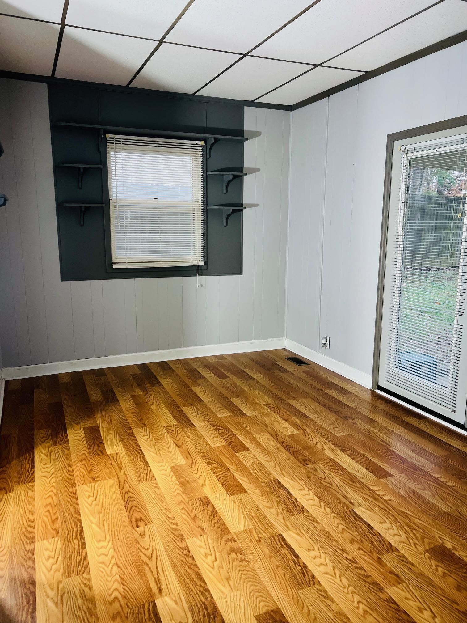 509 3rd St, Central City, Kentucky 42066, 3 Bedrooms Bedrooms, ,1 BathroomBathrooms,Single Family Residence,For Sale,3rd St,91159