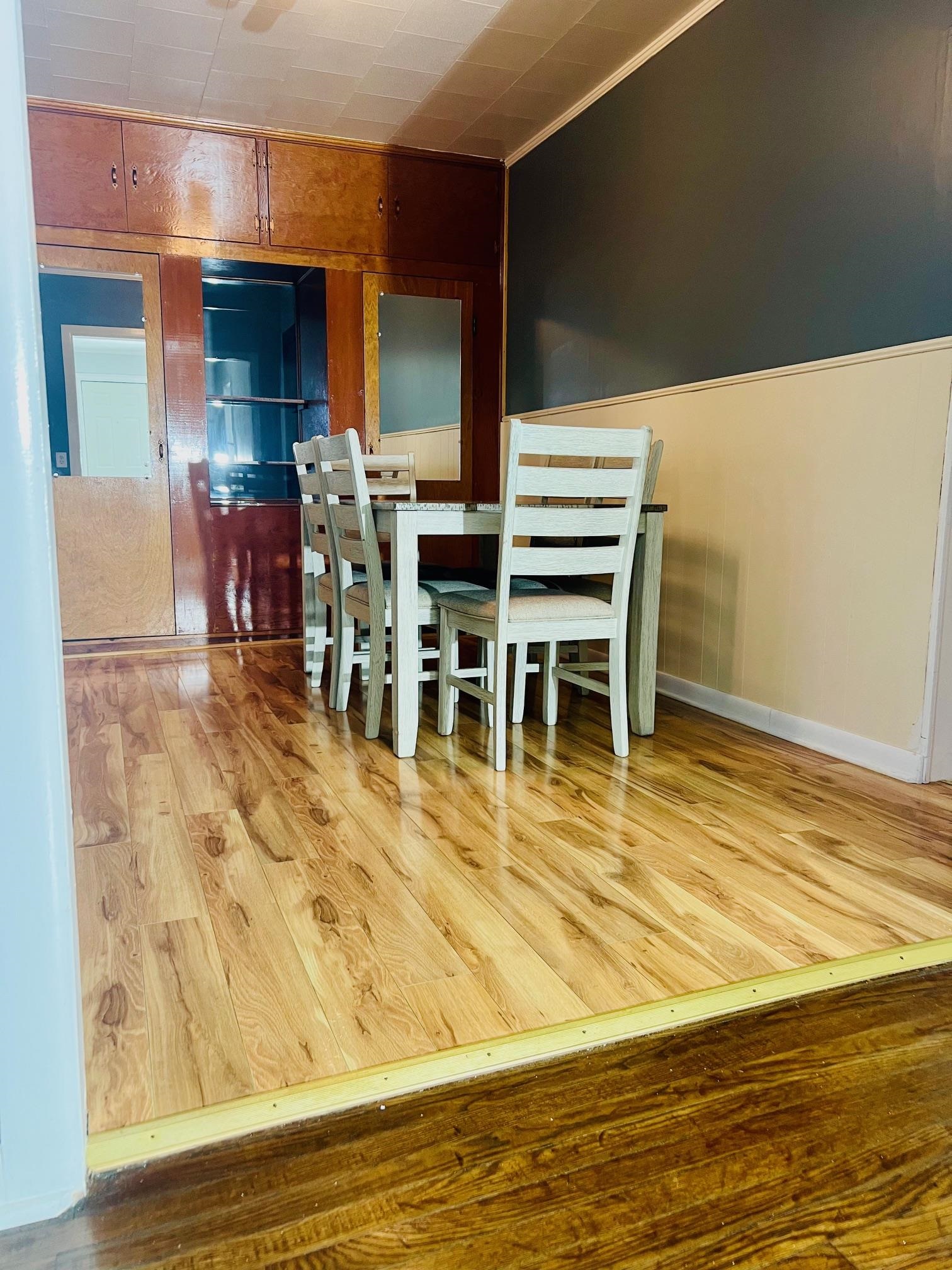 509 3rd St, Central City, Kentucky 42066, 3 Bedrooms Bedrooms, ,1 BathroomBathrooms,Single Family Residence,For Sale,3rd St,91159