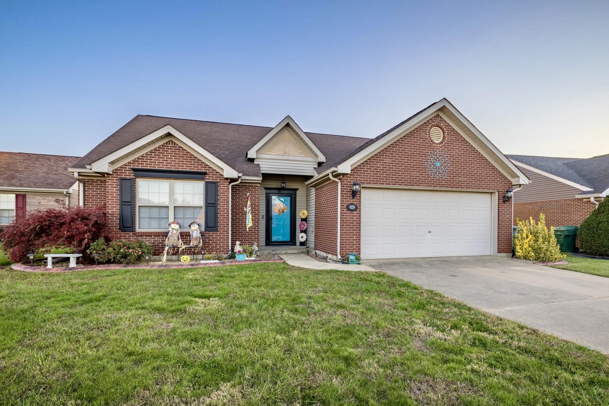 2225 Crossing Pointe, Owensboro, Kentucky 42303, 3 Bedrooms Bedrooms, ,2 BathroomsBathrooms,Ranch,For Sale,Crossing Pointe,91160