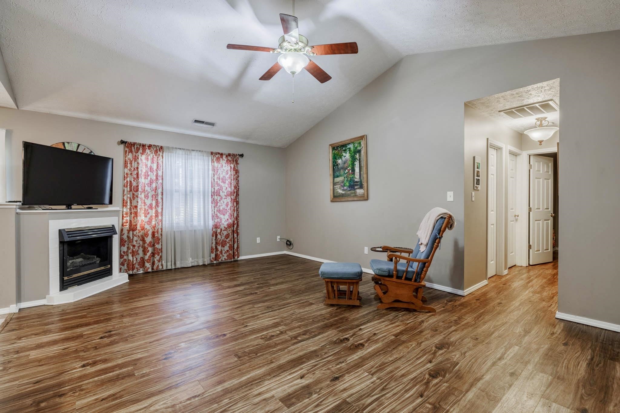 2225 Crossing Pointe, Owensboro, Kentucky 42303, 3 Bedrooms Bedrooms, ,2 BathroomsBathrooms,Ranch,For Sale,Crossing Pointe,91160