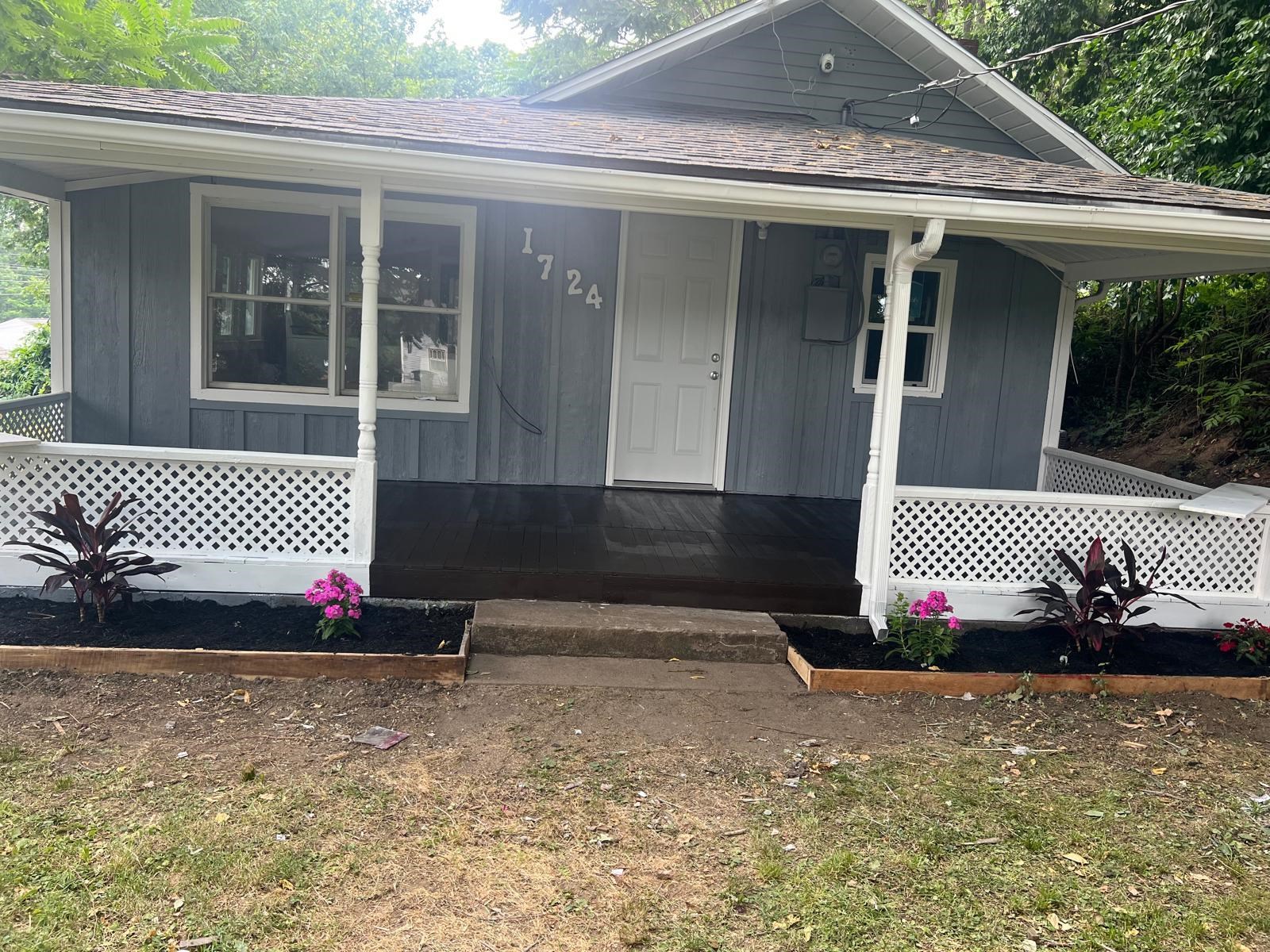 1724 McConnell Avenue, Owensboro, Kentucky 42303, 2 Bedrooms Bedrooms, ,1 BathroomBathrooms,Single Family Residence,For Sale,McConnell Avenue,91162