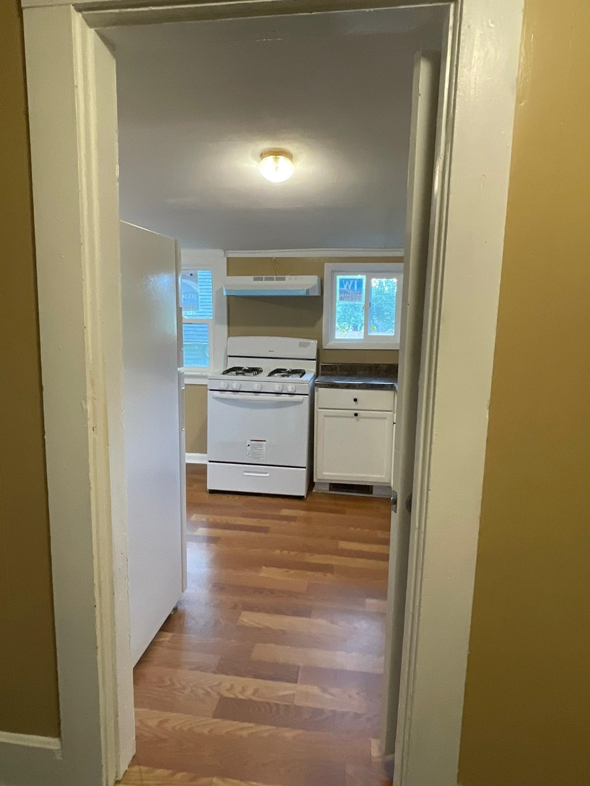 1724 McConnell Avenue, Owensboro, Kentucky 42303, 2 Bedrooms Bedrooms, ,1 BathroomBathrooms,Single Family Residence,For Sale,McConnell Avenue,91162