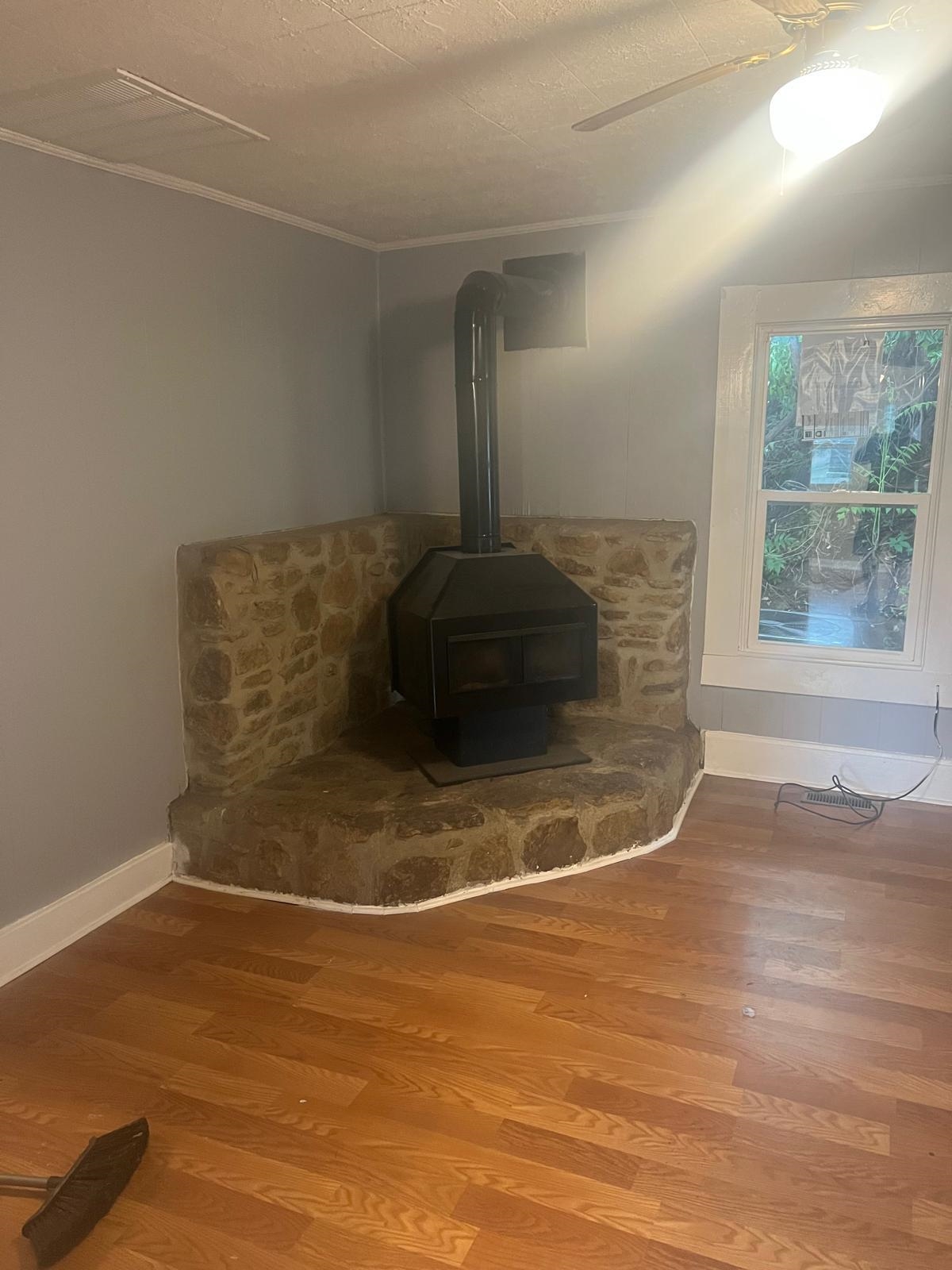 1724 McConnell Avenue, Owensboro, Kentucky 42303, 2 Bedrooms Bedrooms, ,1 BathroomBathrooms,Single Family Residence,For Sale,McConnell Avenue,91162