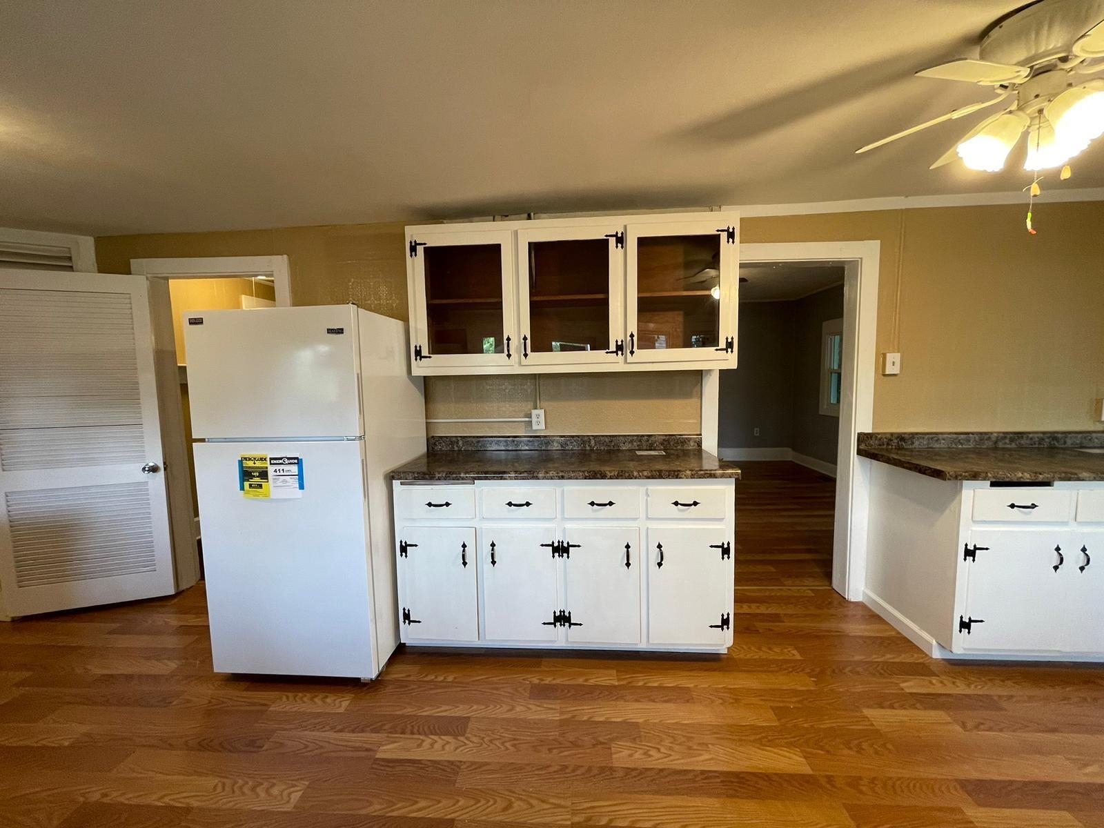 1724 McConnell Avenue, Owensboro, Kentucky 42303, 2 Bedrooms Bedrooms, ,1 BathroomBathrooms,Single Family Residence,For Sale,McConnell Avenue,91162