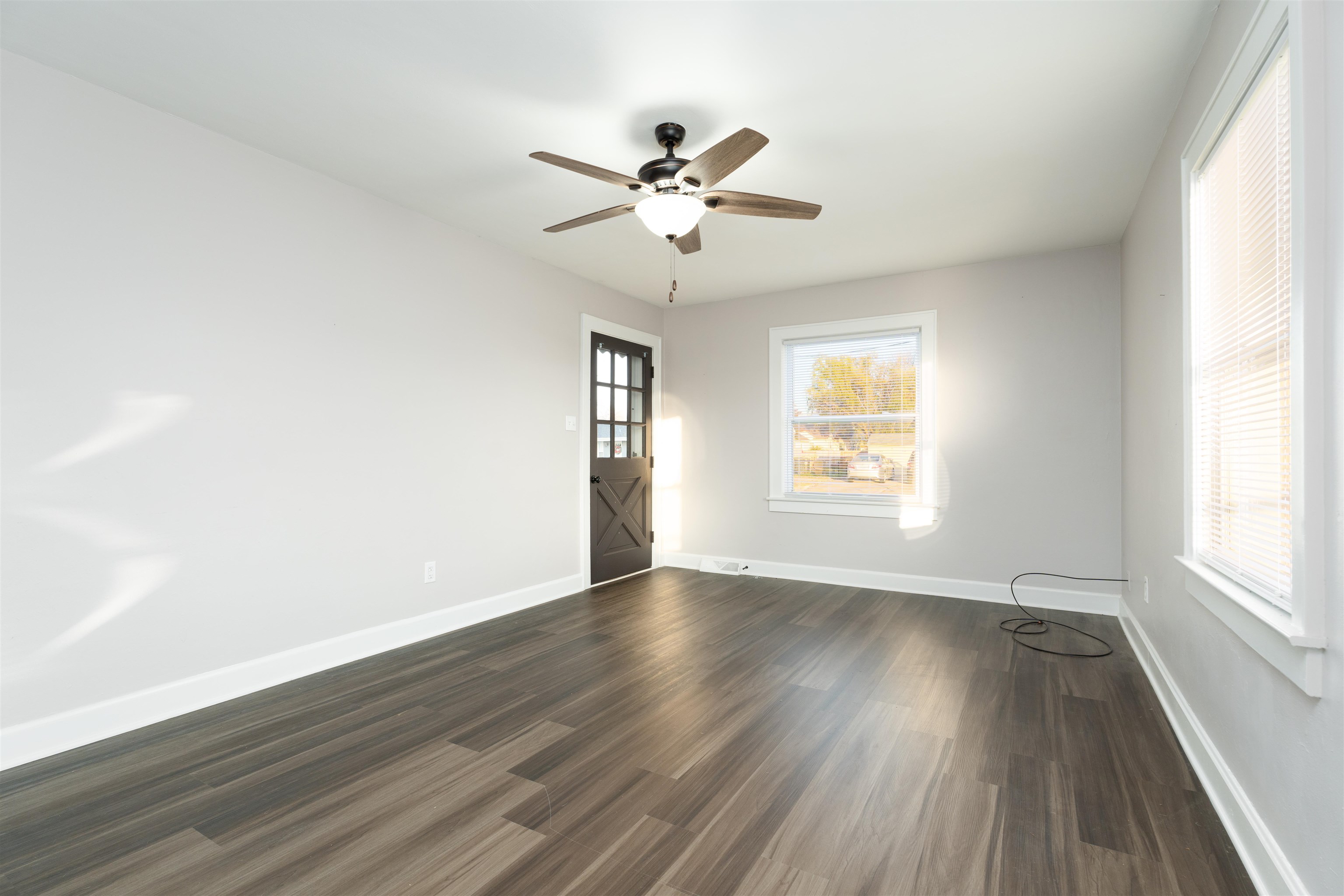 2116 Hathaway Street, Owensboro, Kentucky 42303-2900, 2 Bedrooms Bedrooms, ,1 BathroomBathrooms,Single Family Residence,For Sale,Hathaway Street,91165